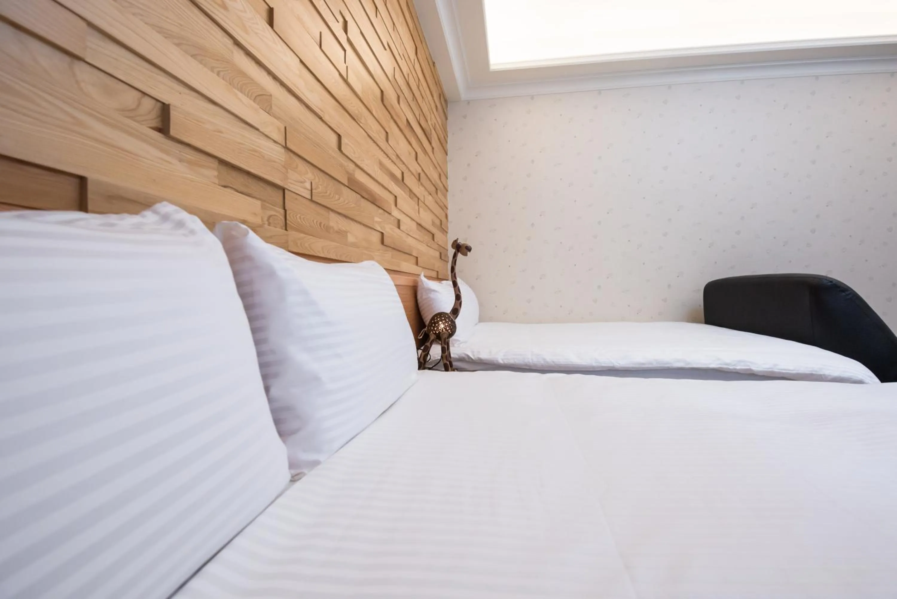 Bed in Catt Leya B&B Hotel