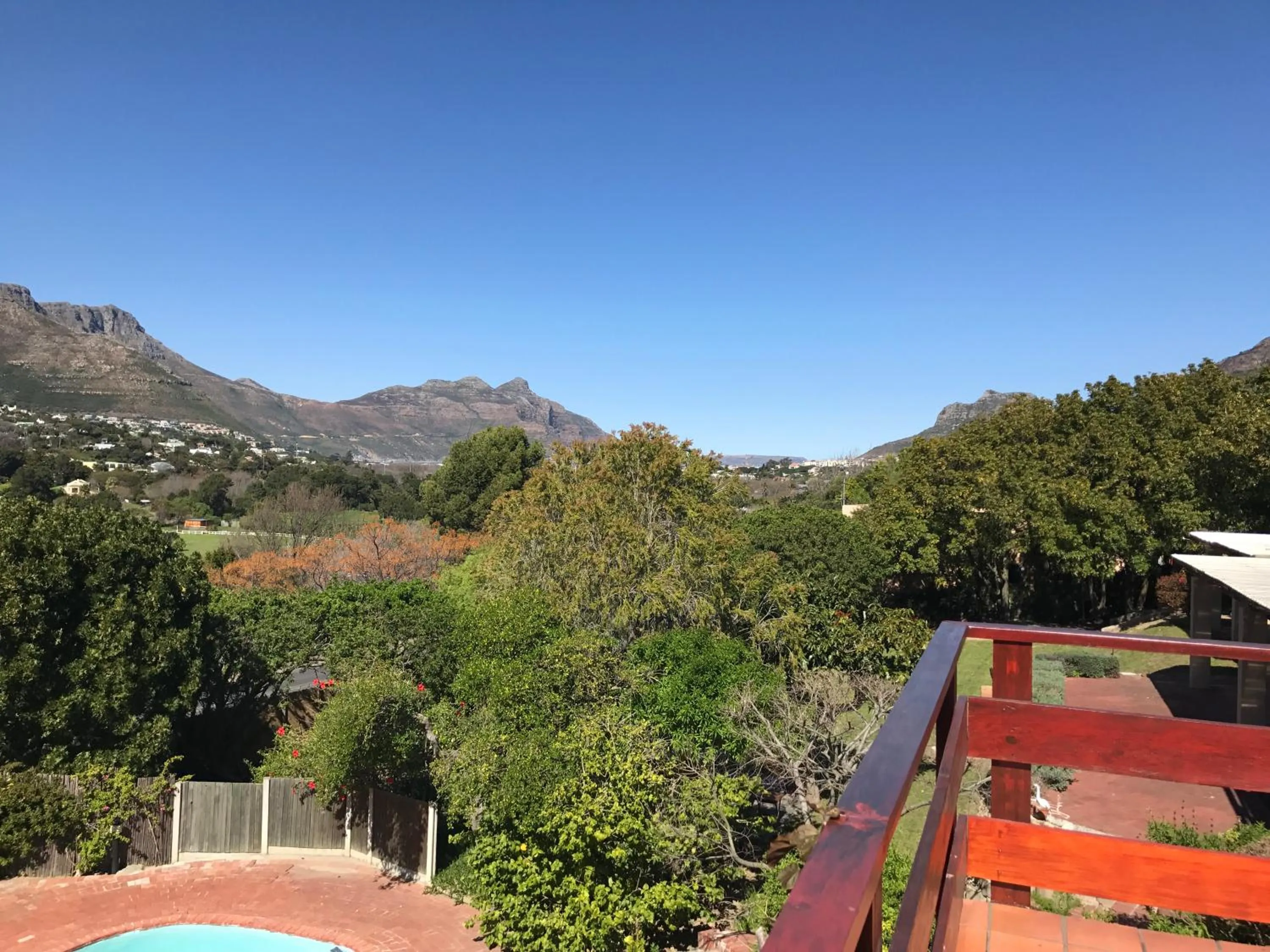 Mountain view in The Salt House Guest House in Hout Bay