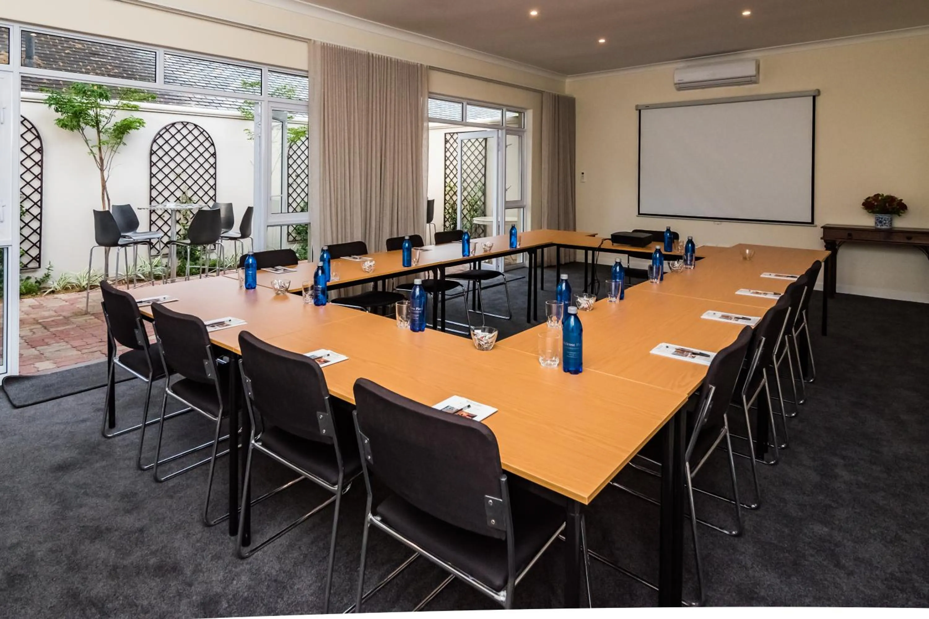 Seating area in Melrose Place Boutique Hotel