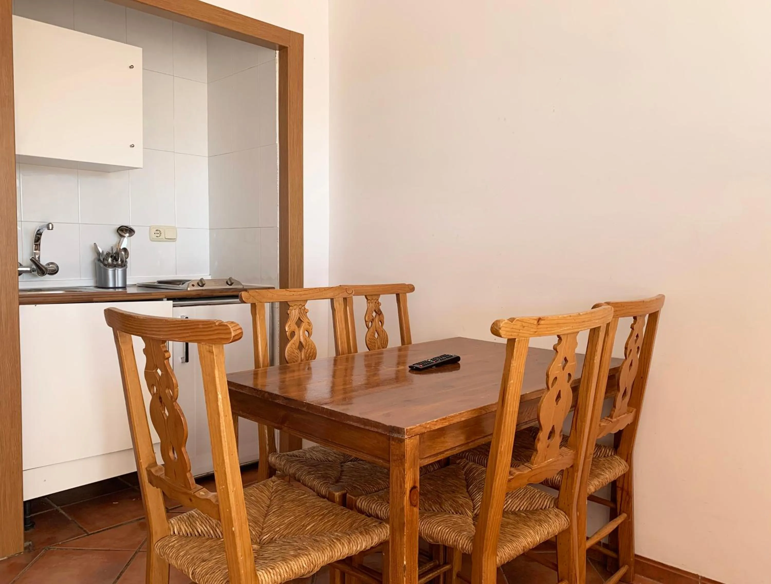 Kitchen or kitchenette in Apartamentos Bulgaria