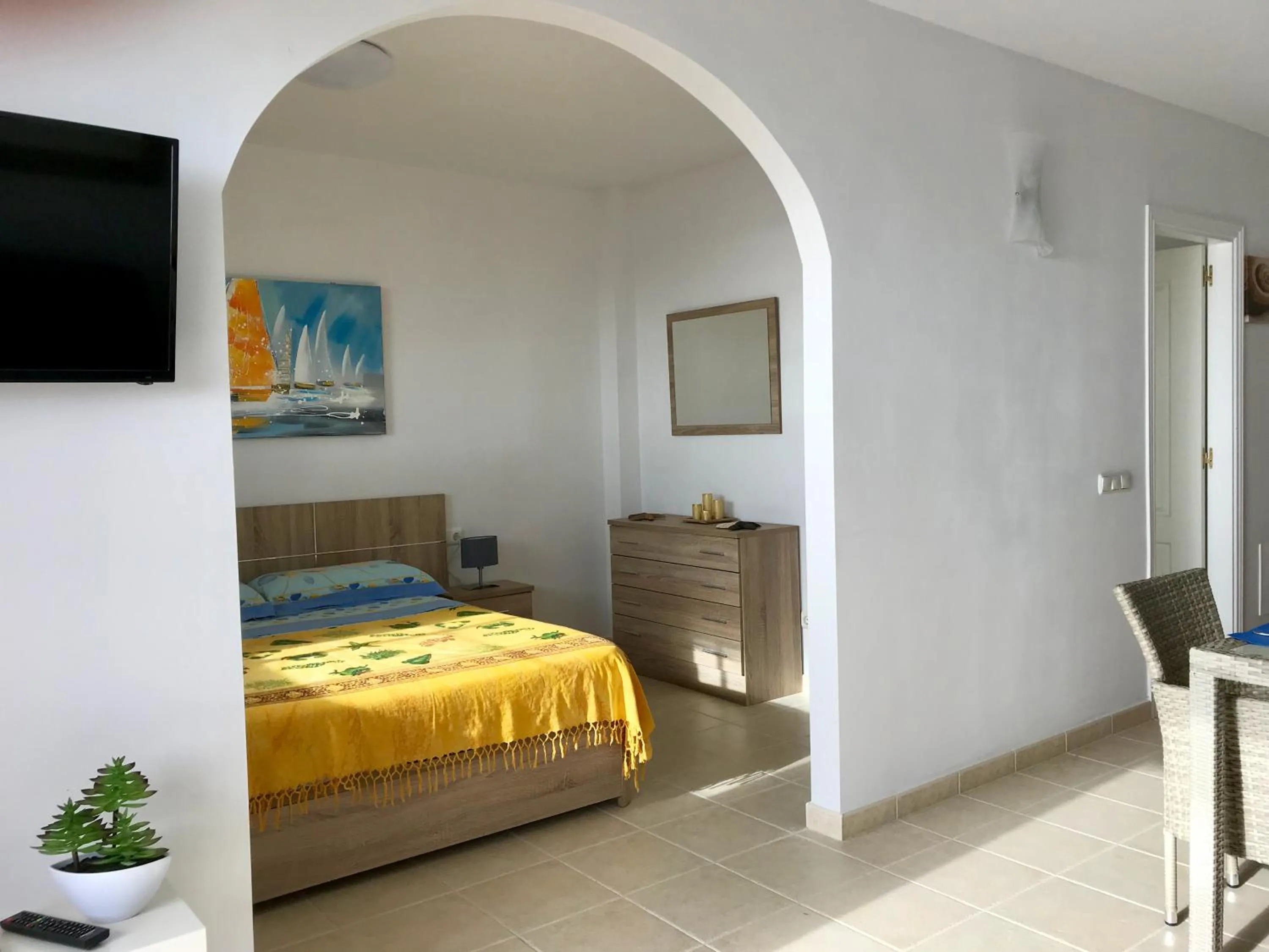 Bedroom, Bed in Residencial Playa Paraiso