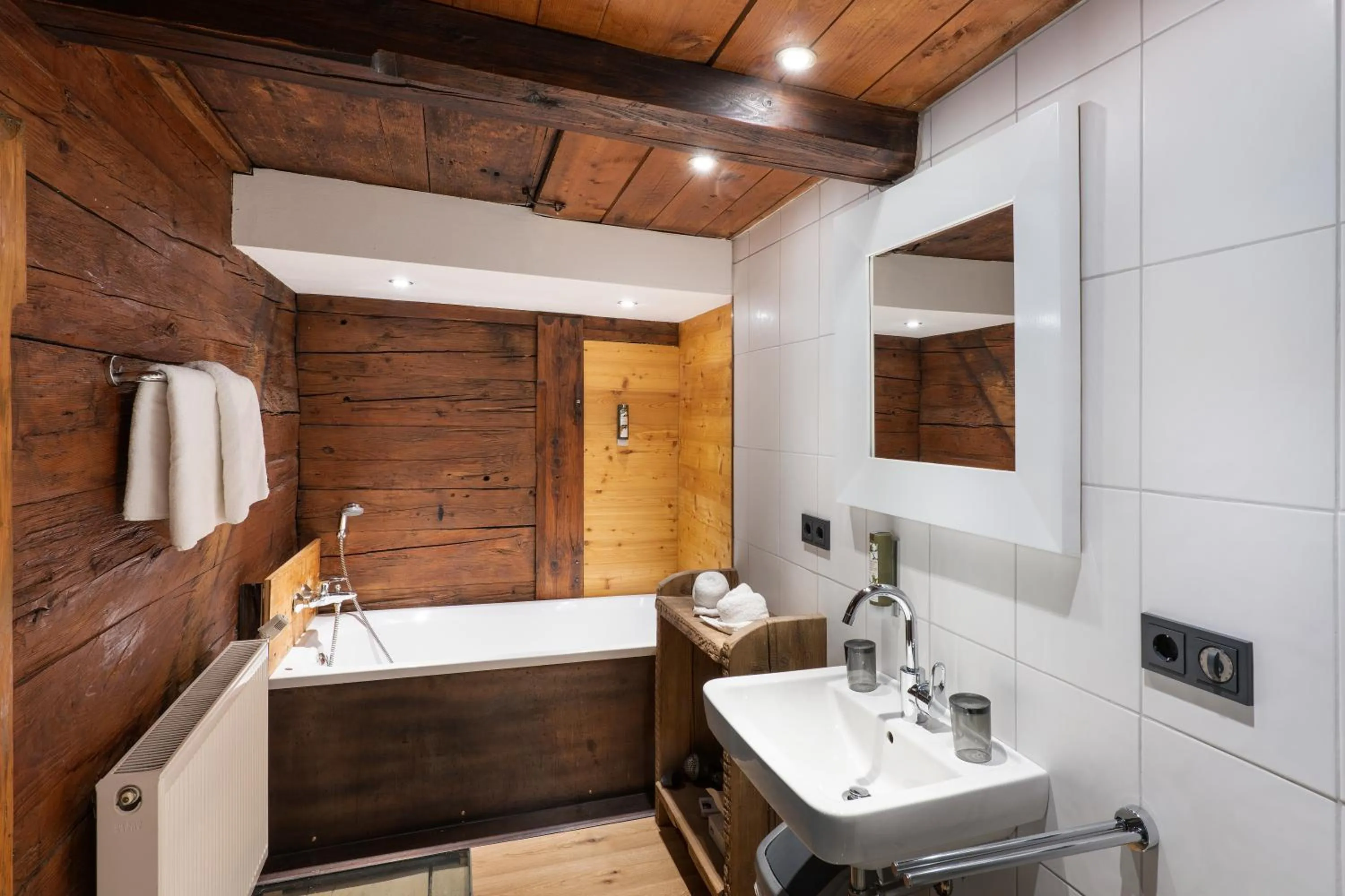 Bathroom in Golf- und Sporthotel Moarhof