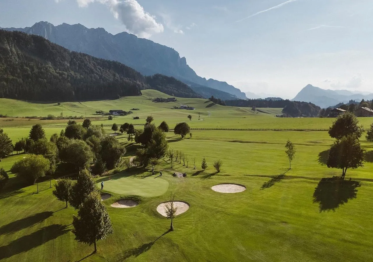 Golfcourse in Golf- und Sporthotel Moarhof