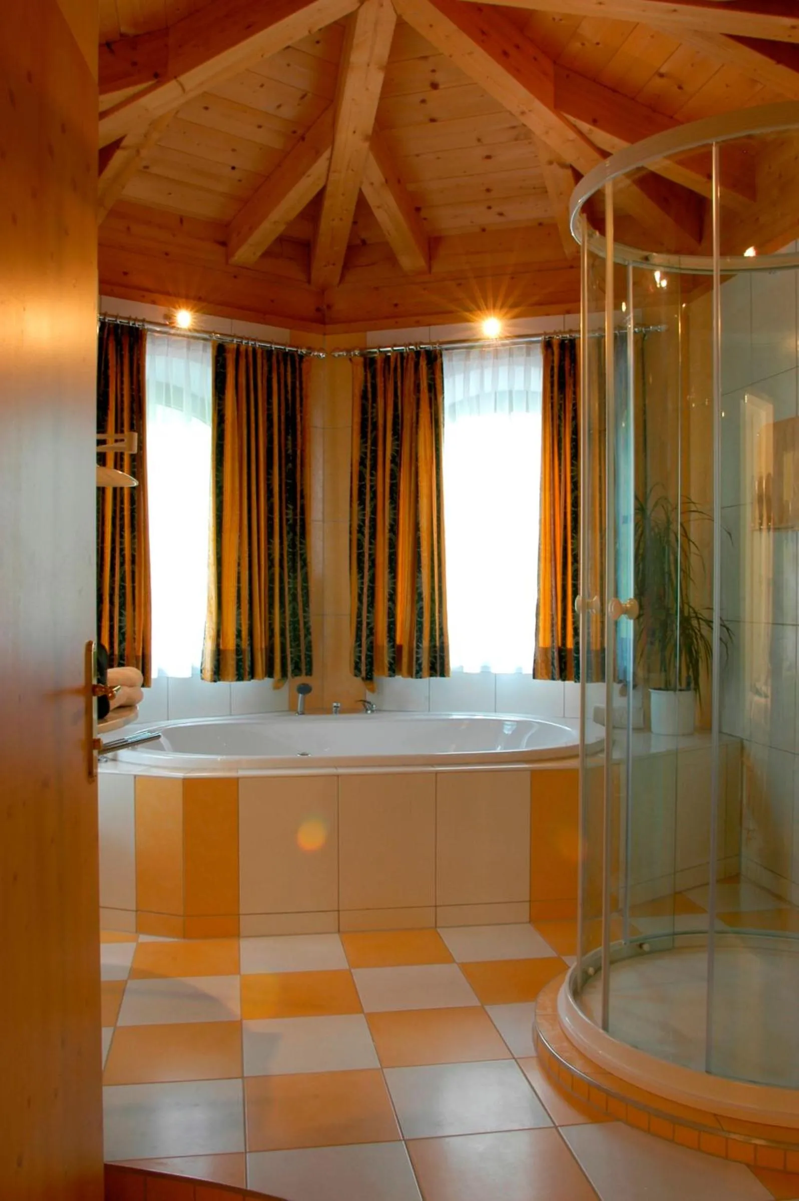 Bathroom in Golf- und Sporthotel Moarhof