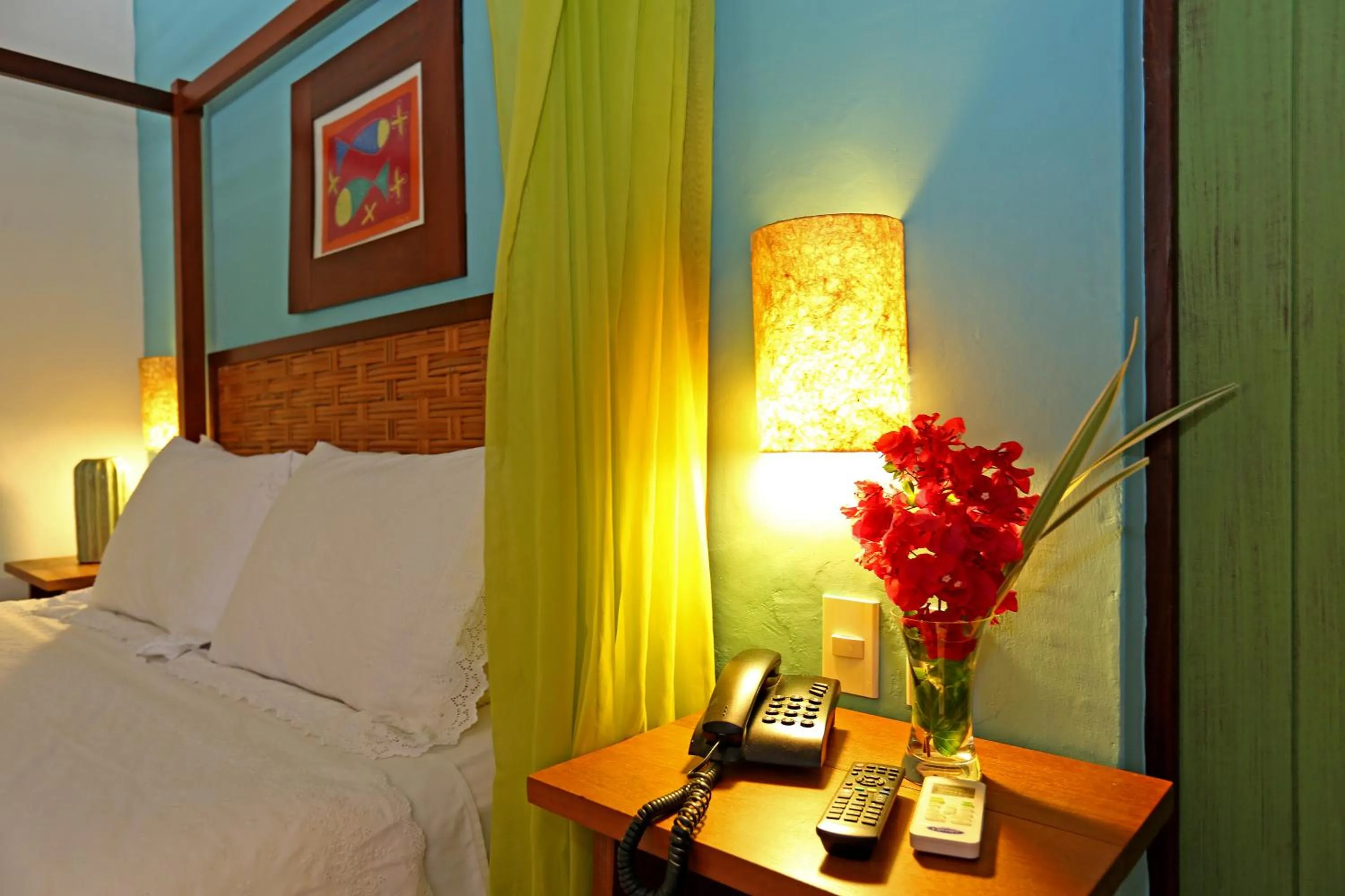 Decorative detail, Bed in Sobrado da Vila Hotel