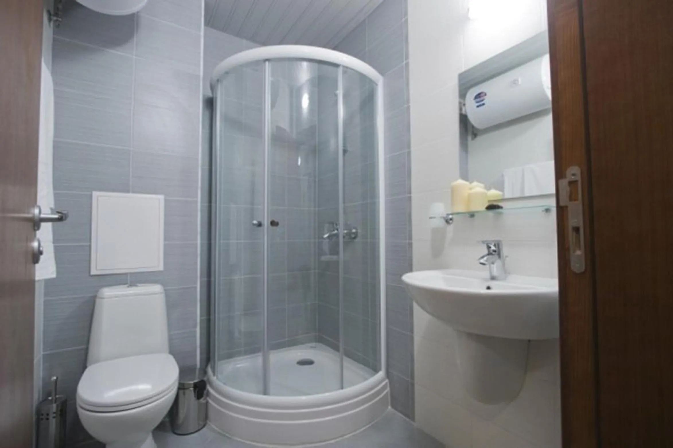 Bathroom in Belvedere Holiday Club