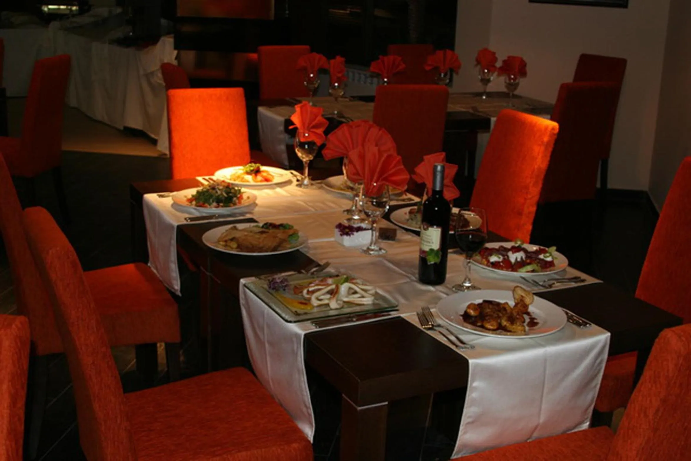 Restaurant/places to eat in Belvedere Holiday Club