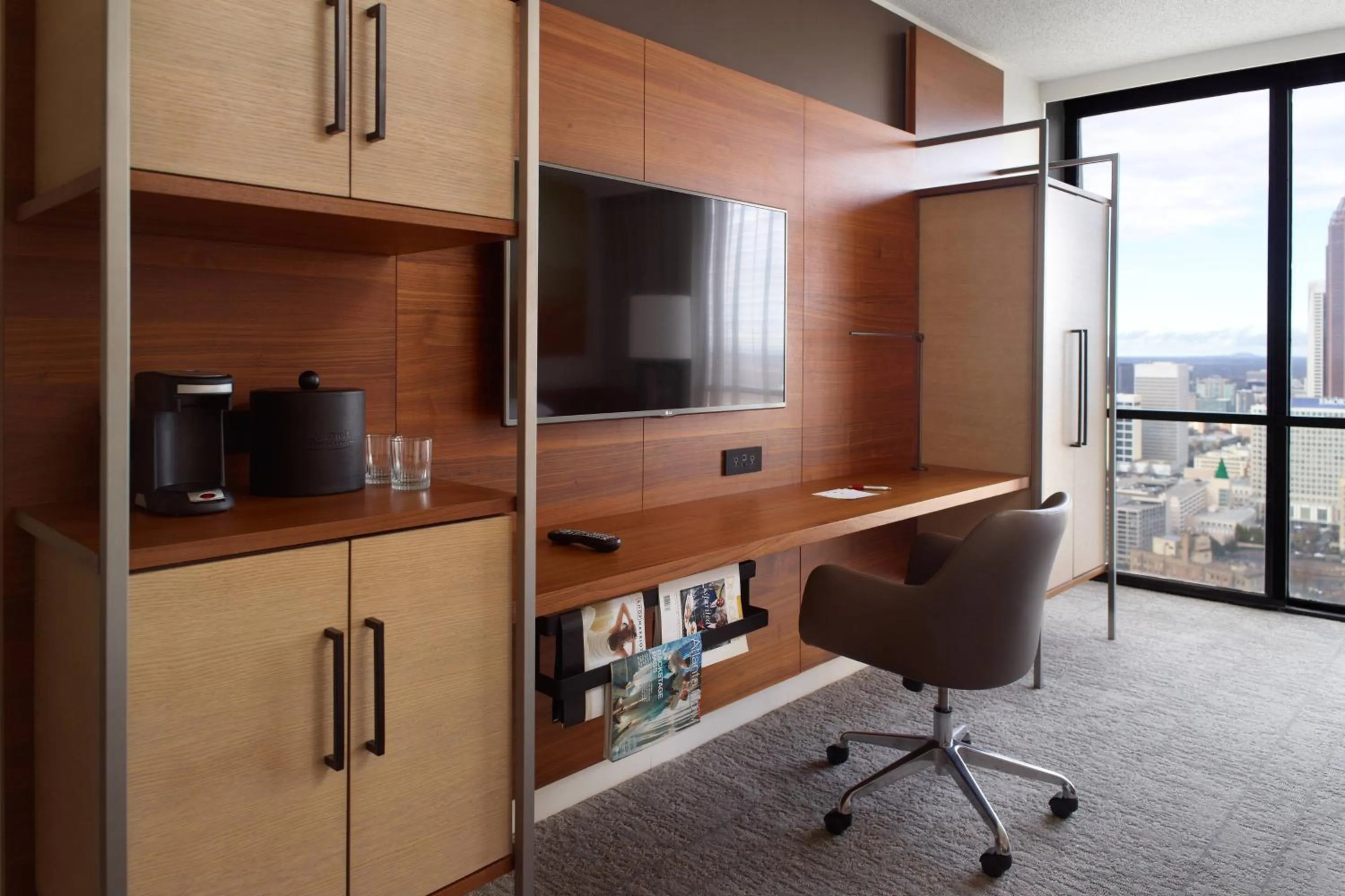 Photo of the whole room in Atlanta Marriott Marquis