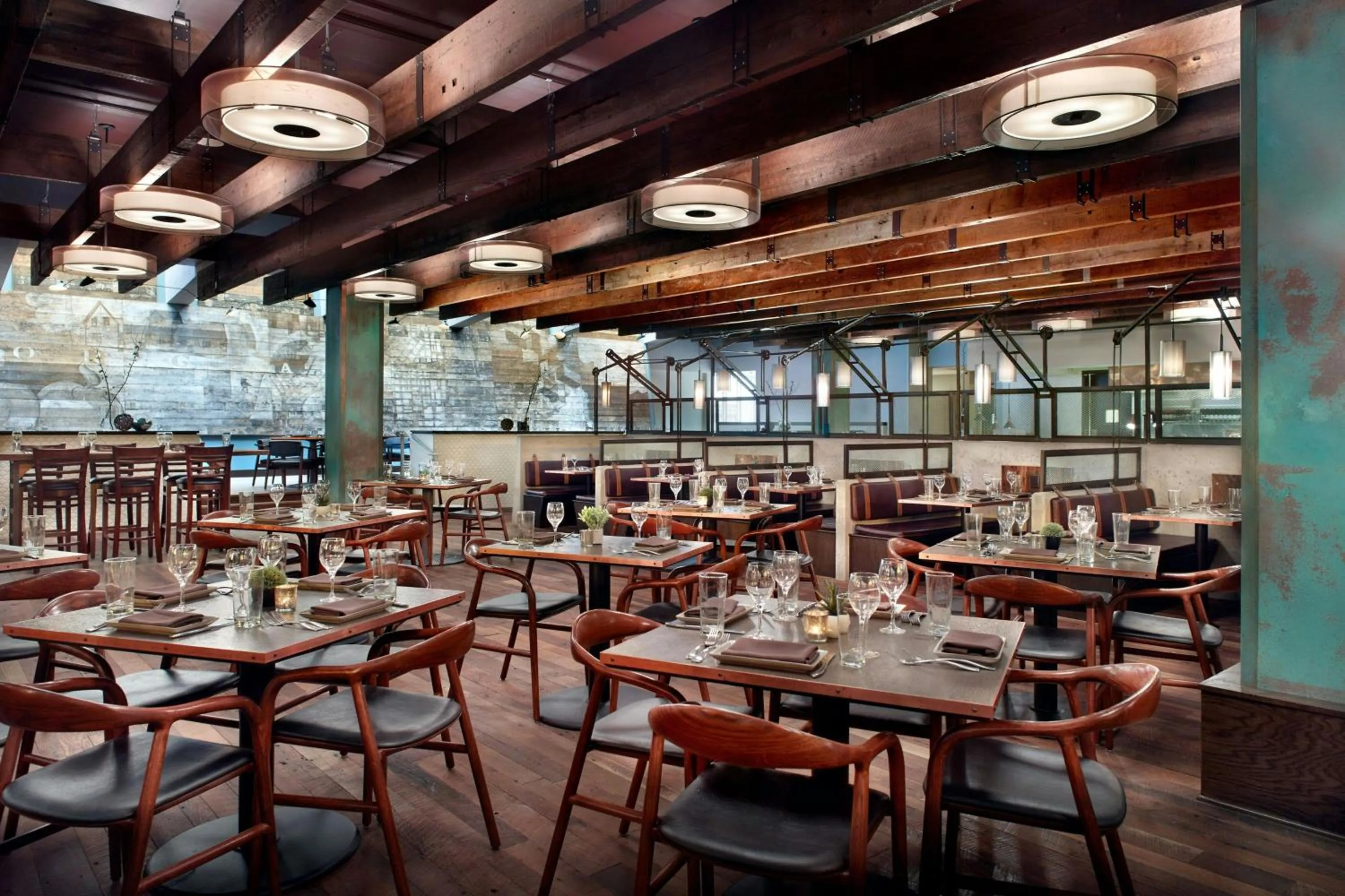 Restaurant/places to eat in Atlanta Marriott Marquis