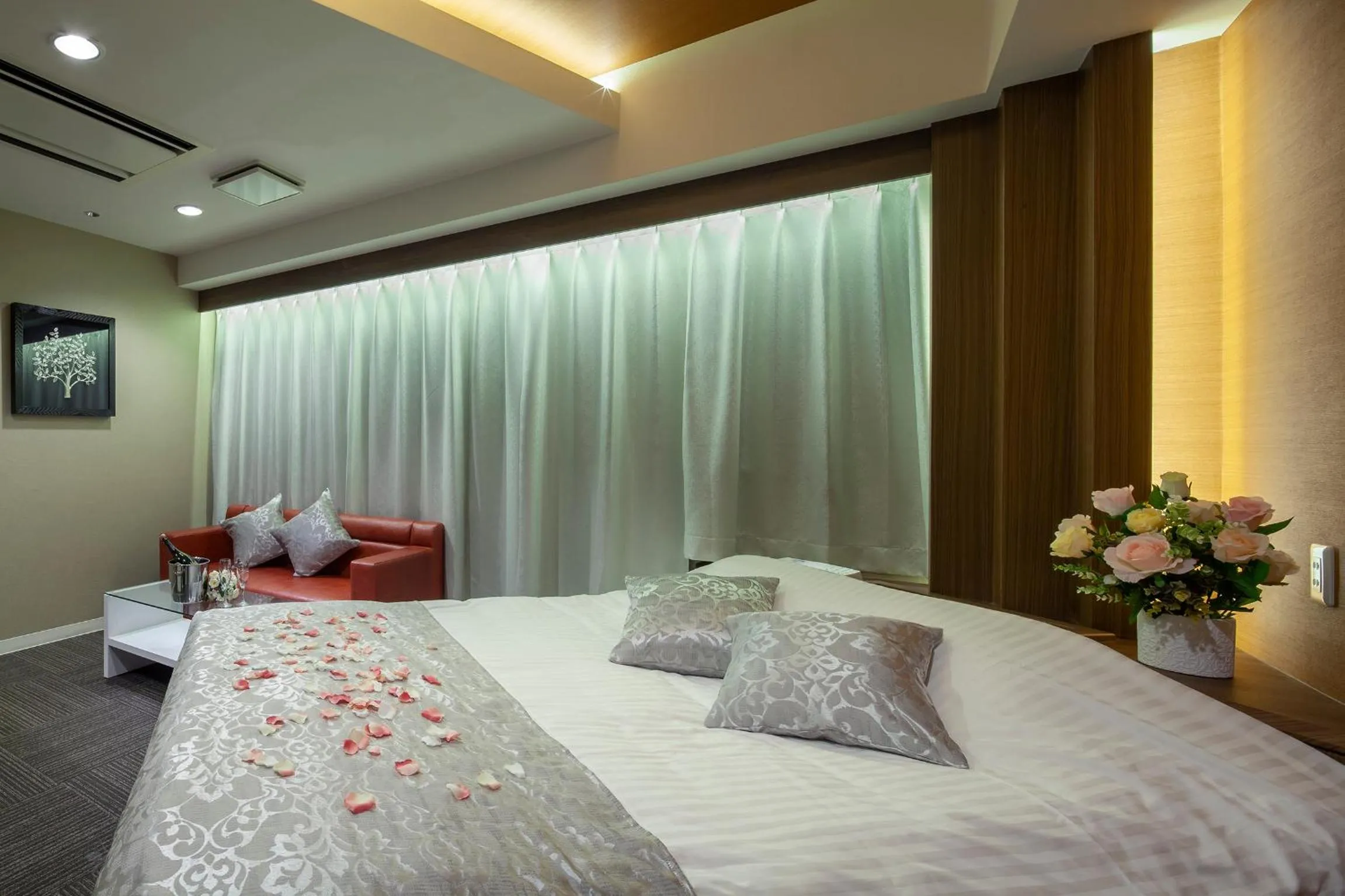 Photo of the whole room, Bed in Restay Hiroshima (Adult Only)