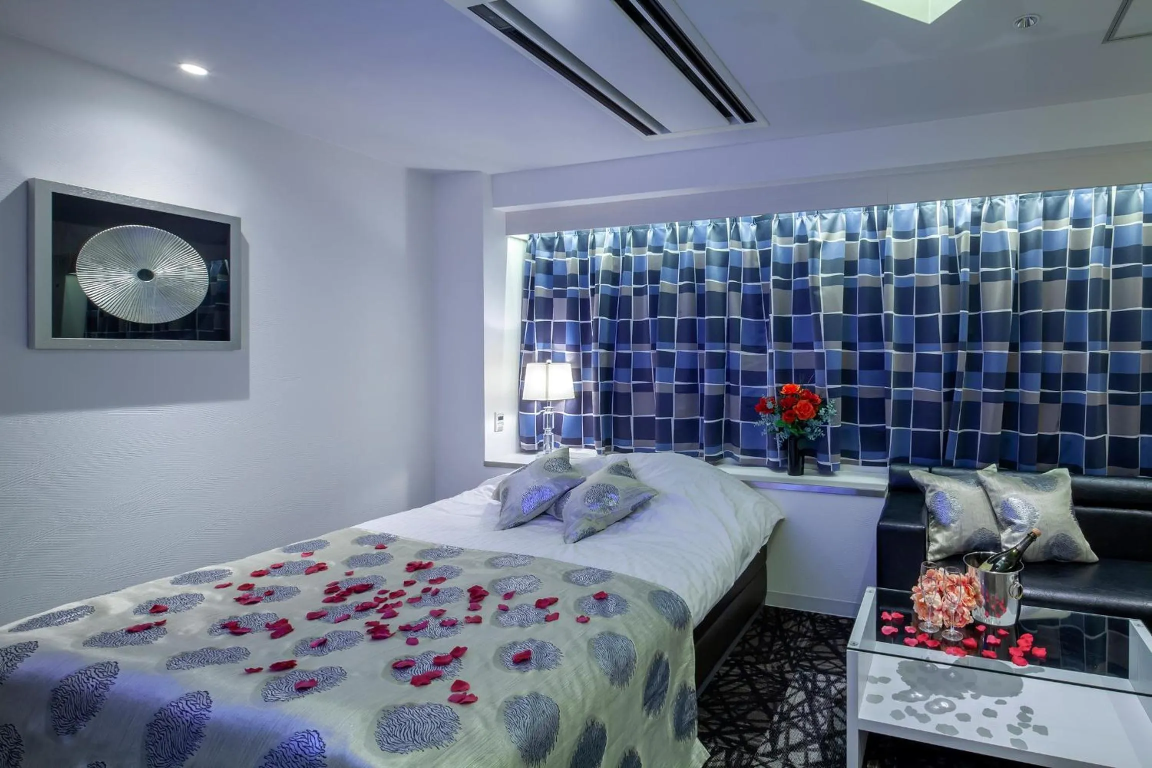 Photo of the whole room, Bed in Restay Hiroshima (Adult Only)