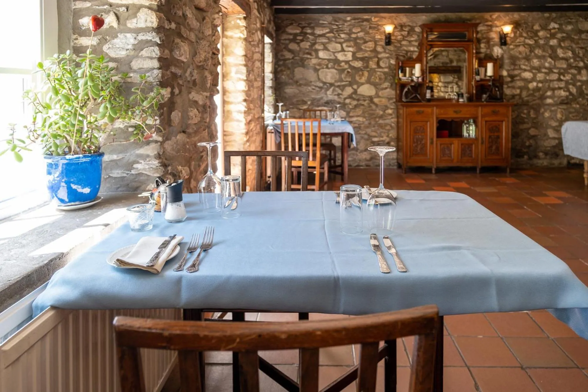 Ty Mawr Country Hotel & Restaurant