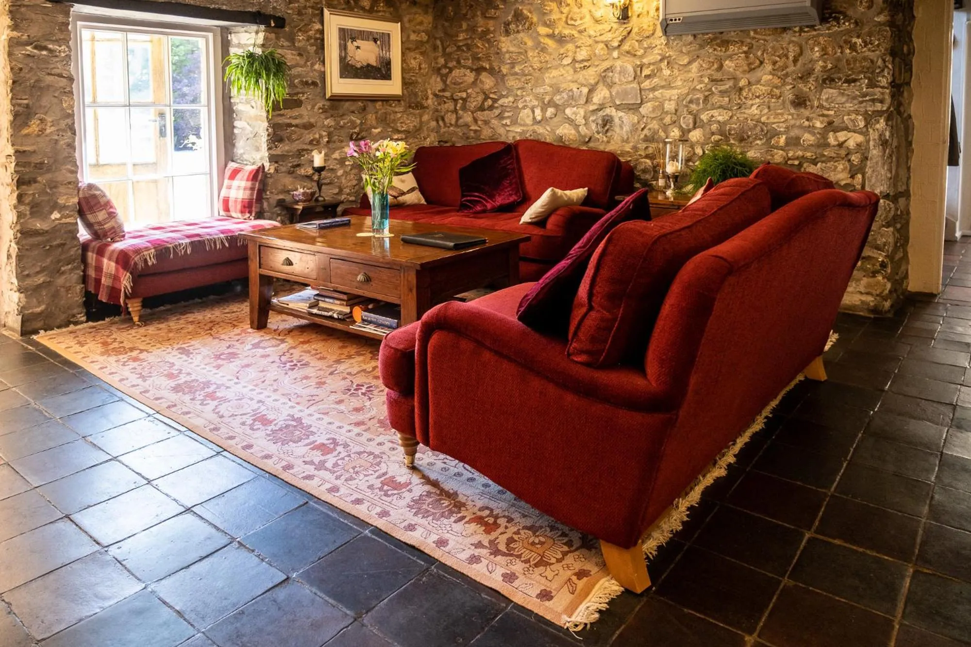Lounge or bar in Ty Mawr Country Hotel & Restaurant