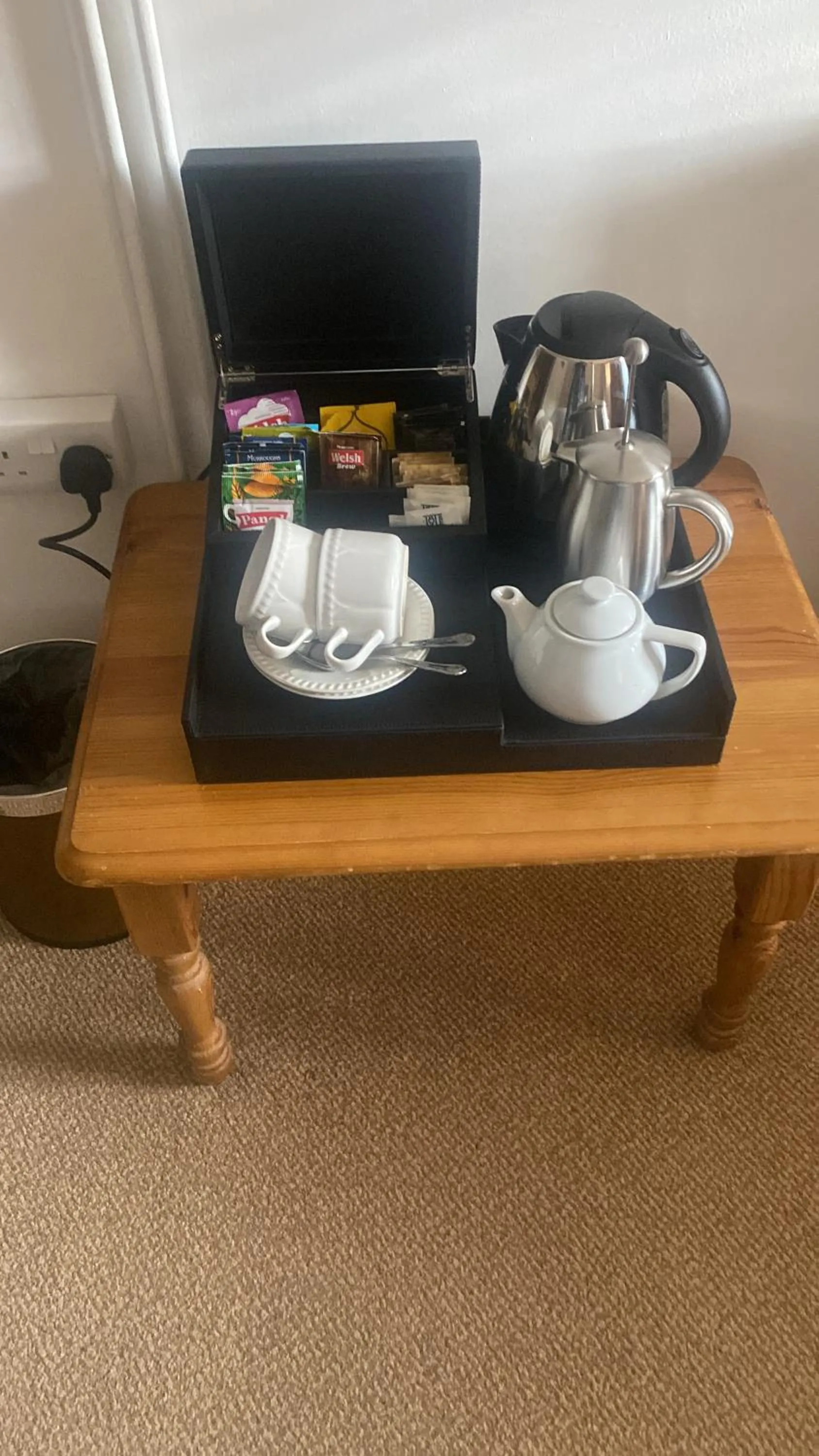 Coffee/tea facilities in Ty Mawr Country Hotel & Restaurant