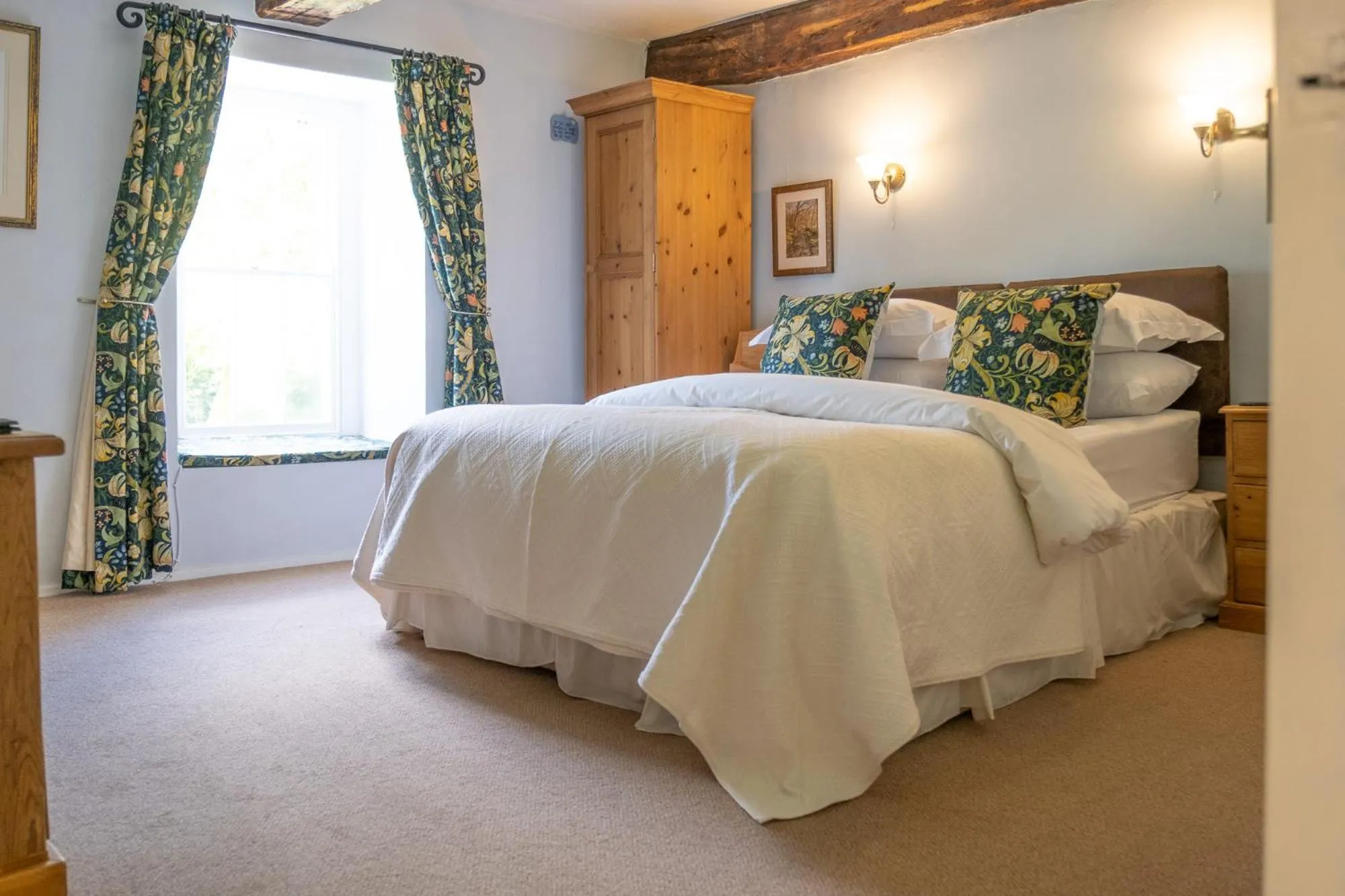 Bed in Ty Mawr Country Hotel & Restaurant