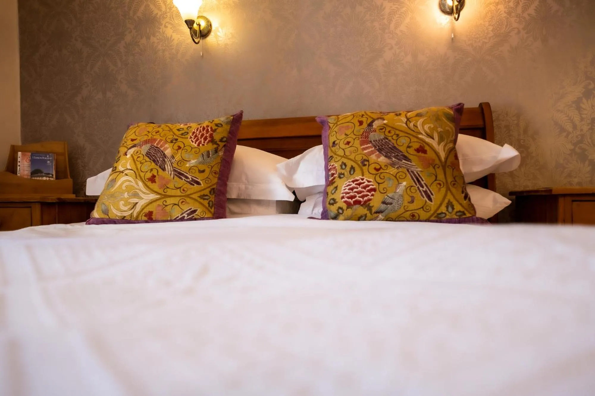 Bedroom, Bed in Ty Mawr Country Hotel & Restaurant