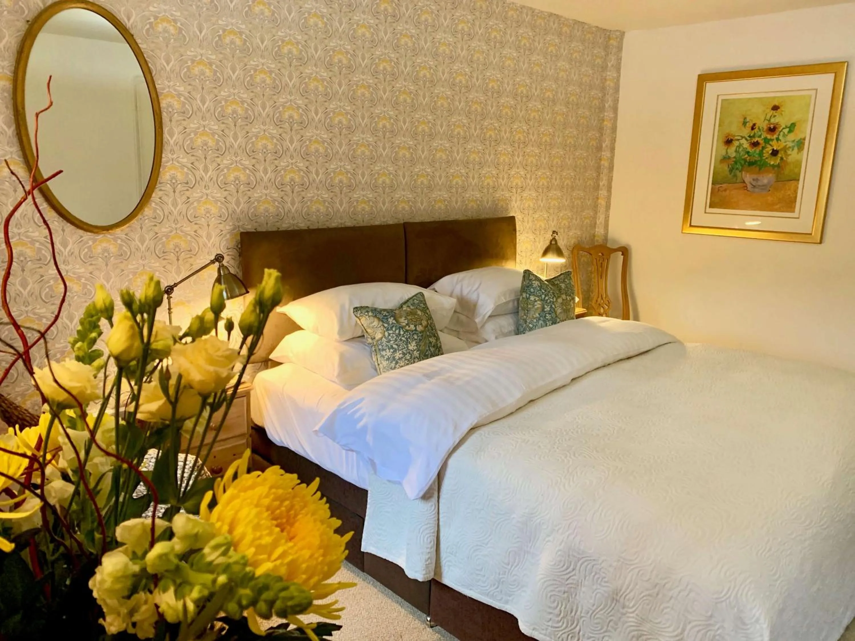Bed in Ty Mawr Country Hotel & Restaurant