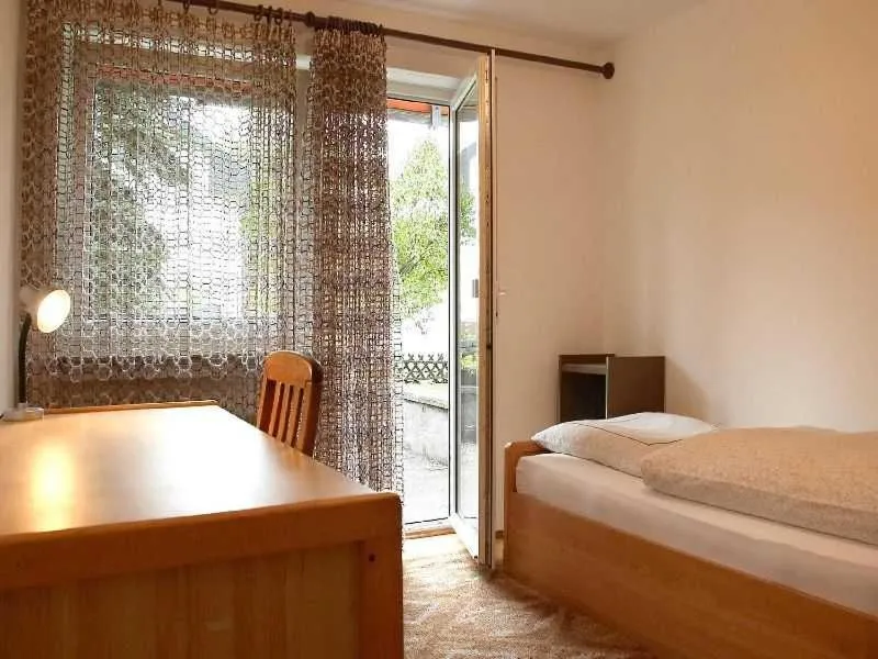 Bed in Ferienwohnung Bertsche
