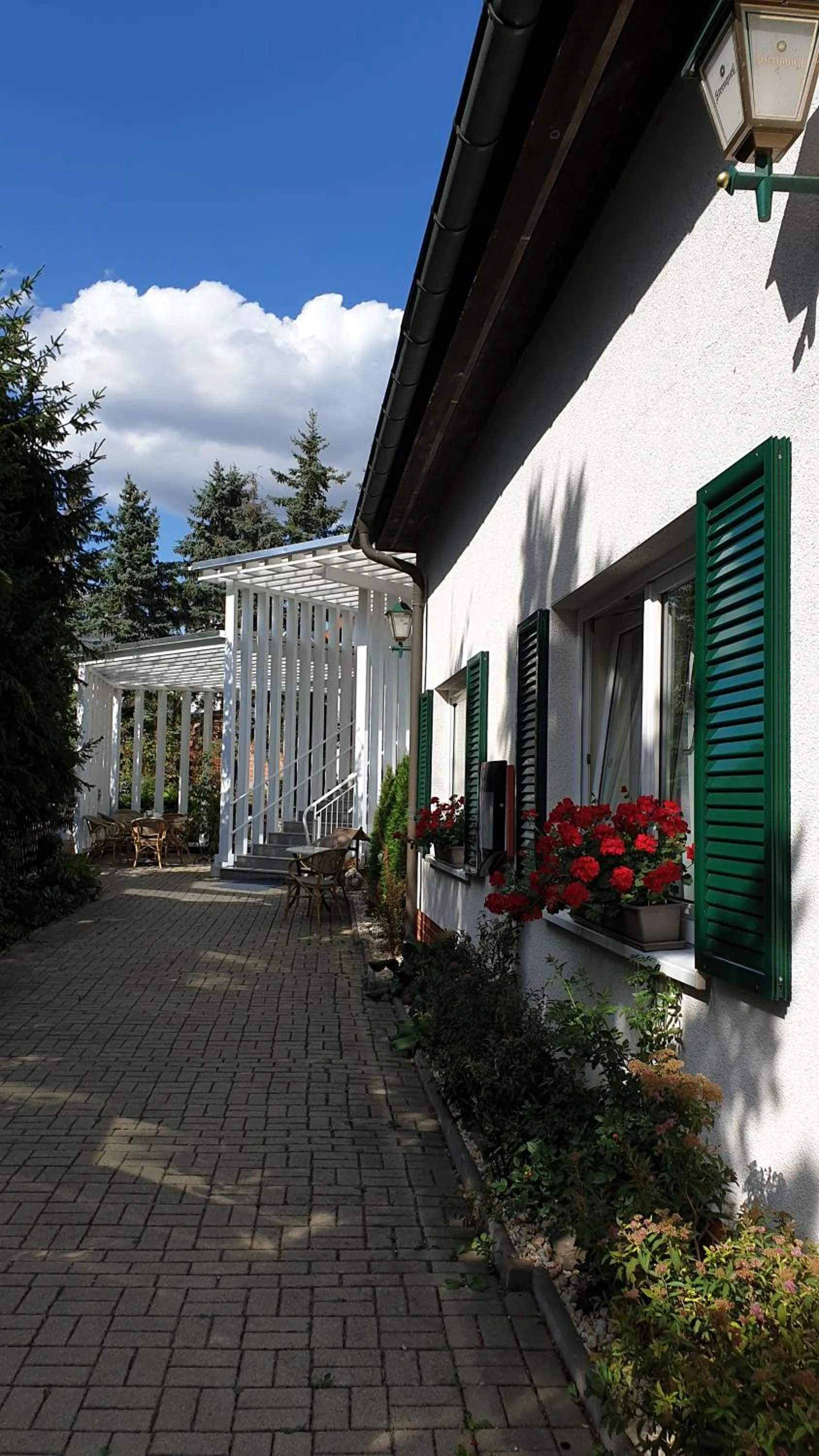 Facade/entrance in Ambiente Hotel garni