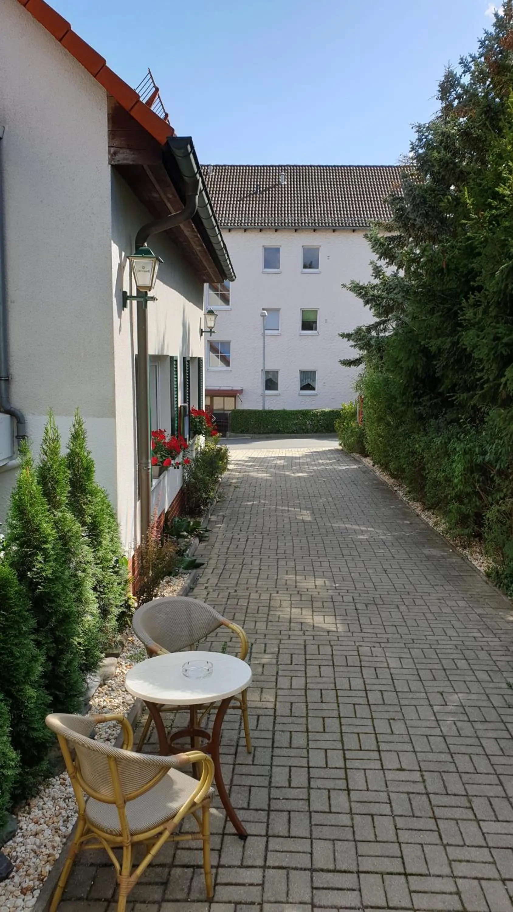 Facade/entrance in Ambiente Hotel garni