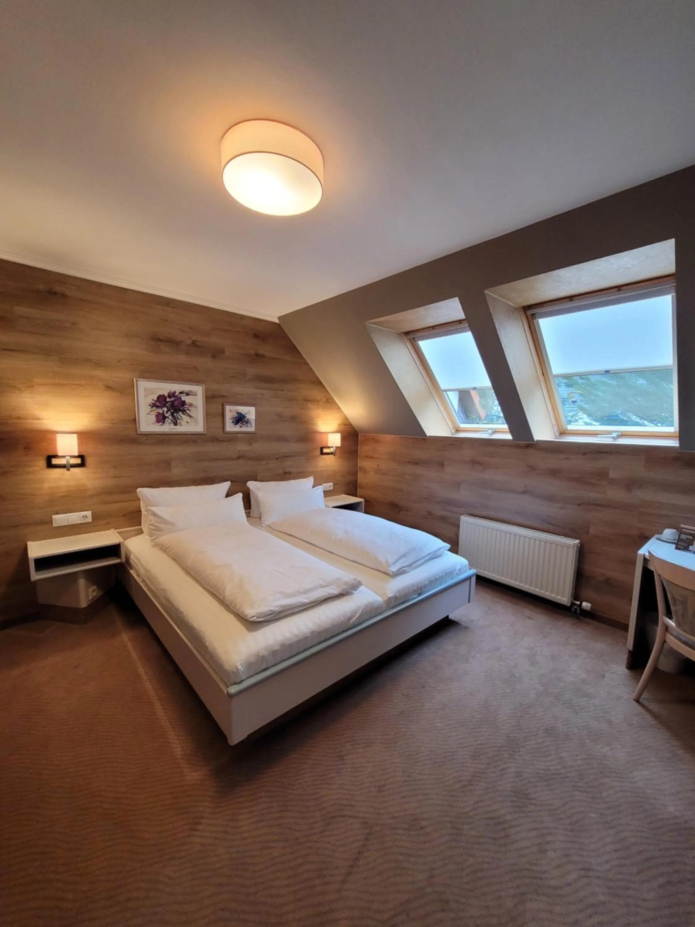 Bed in Ambiente Hotel garni