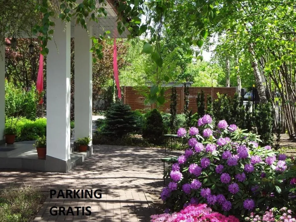 Garden in Hotel Flora