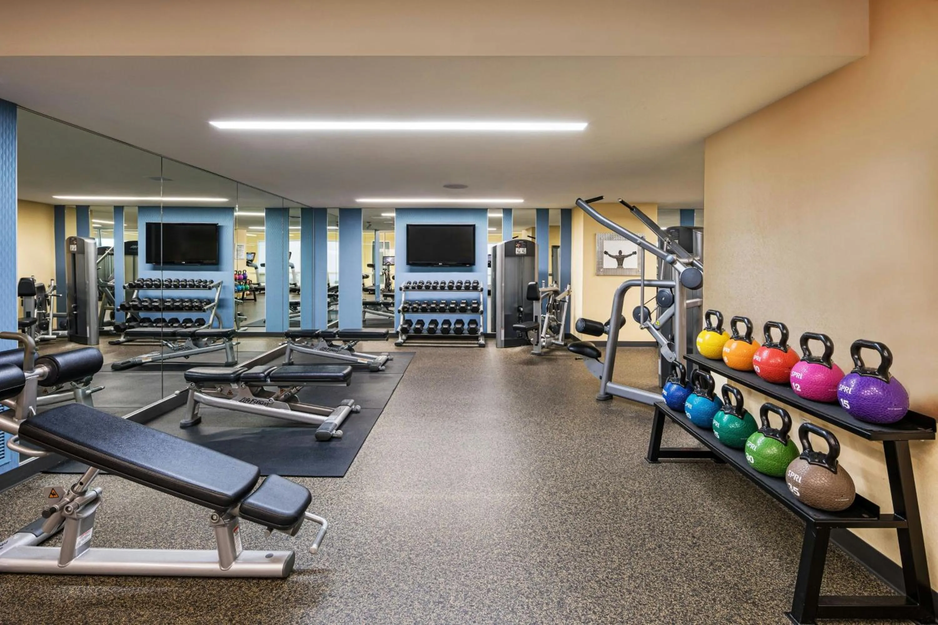 Fitness centre/facilities in Boston Marriott Long Wharf