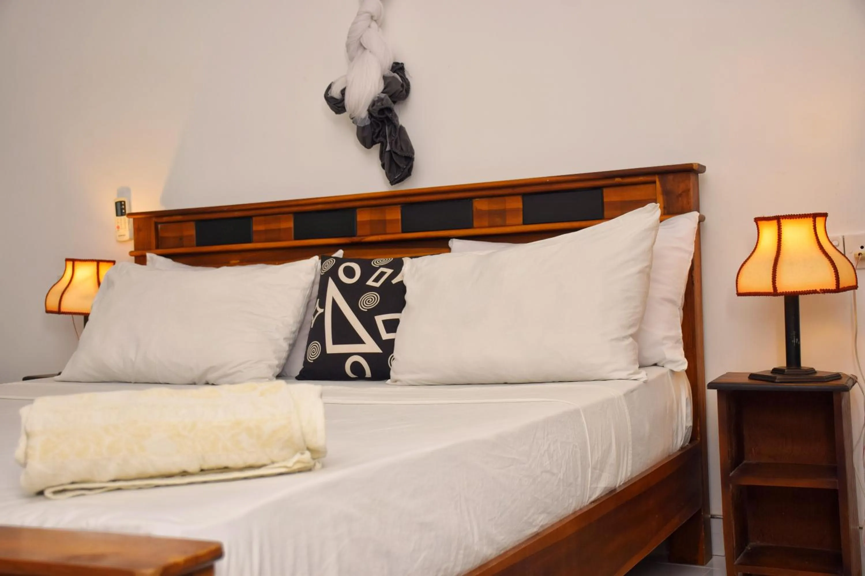 Bedroom, Bed in Sunrise Cottage