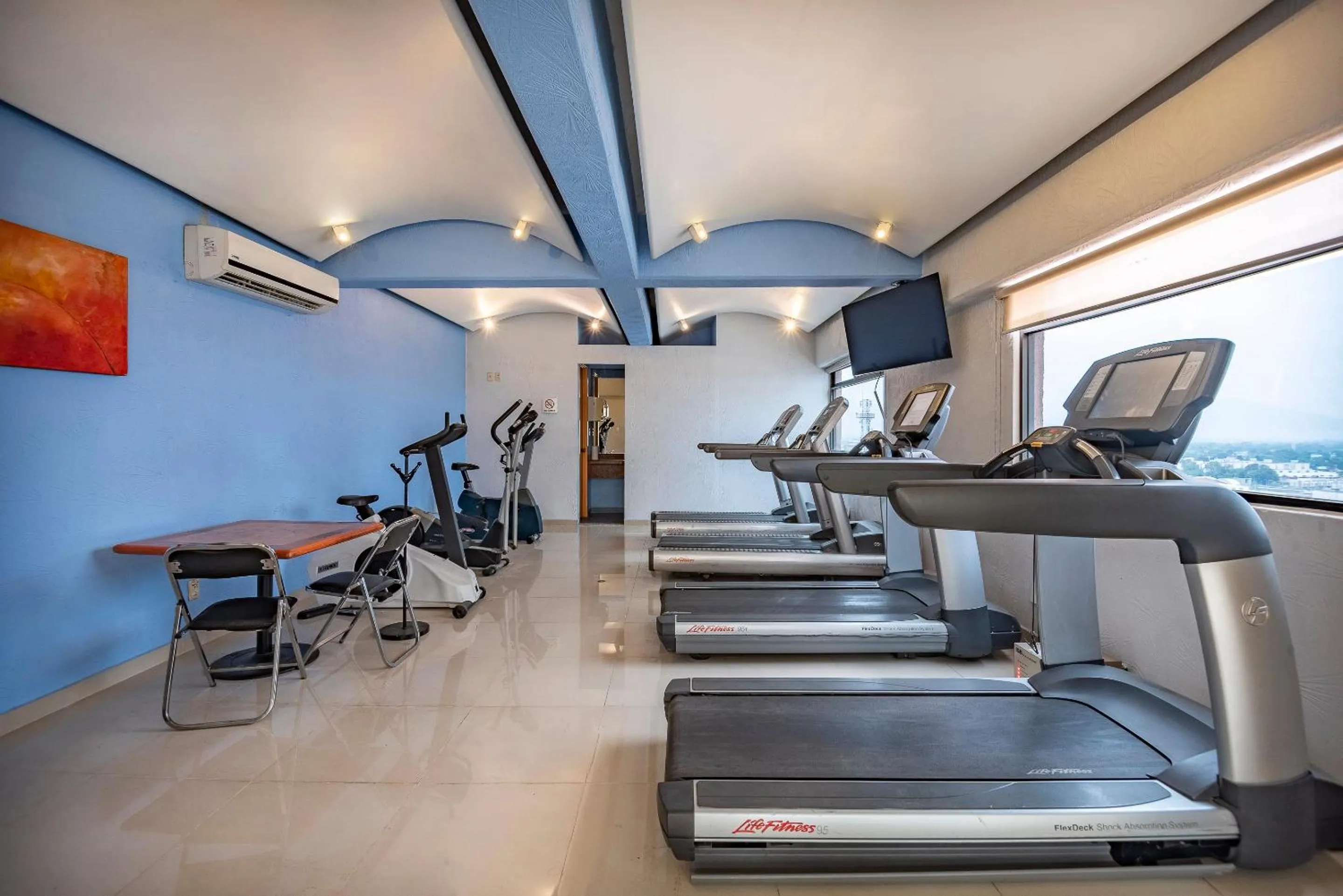 Fitness centre/facilities in Hotel Mandarin Carton