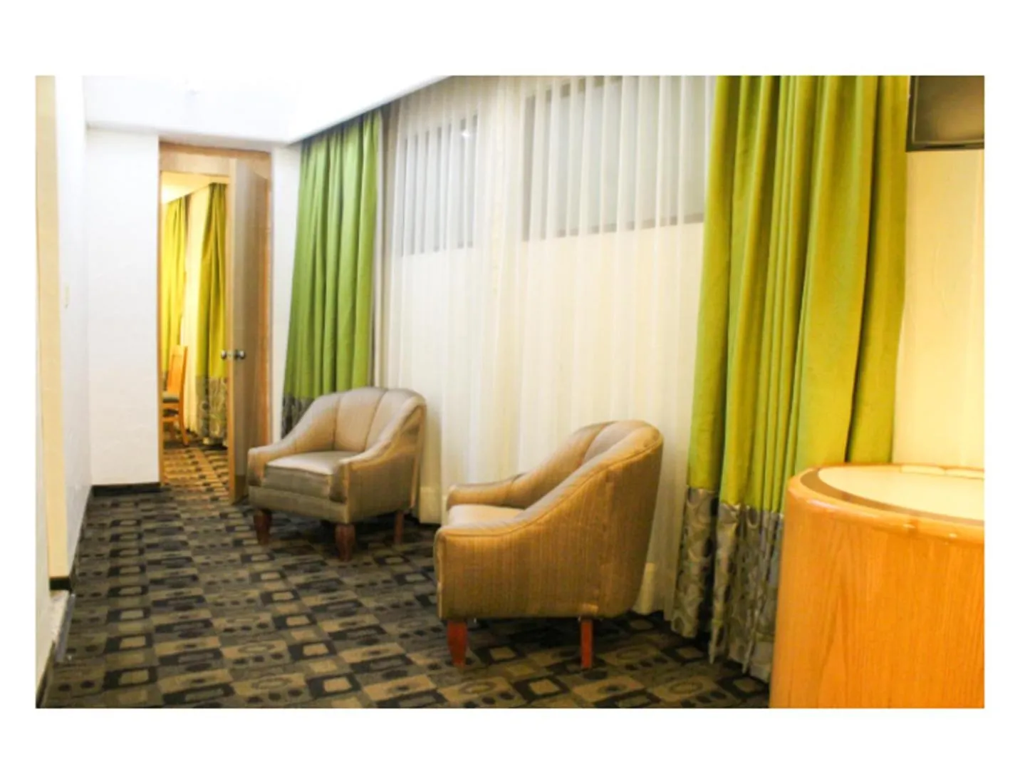 Living room in Hotel Mandarin Carton