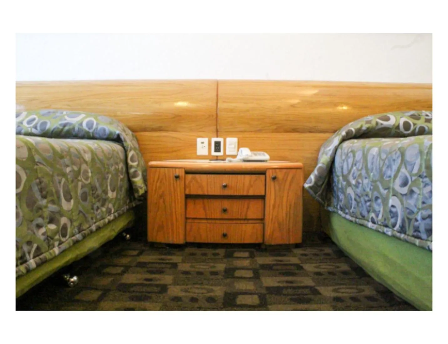 Bed in Hotel Mandarin Carton