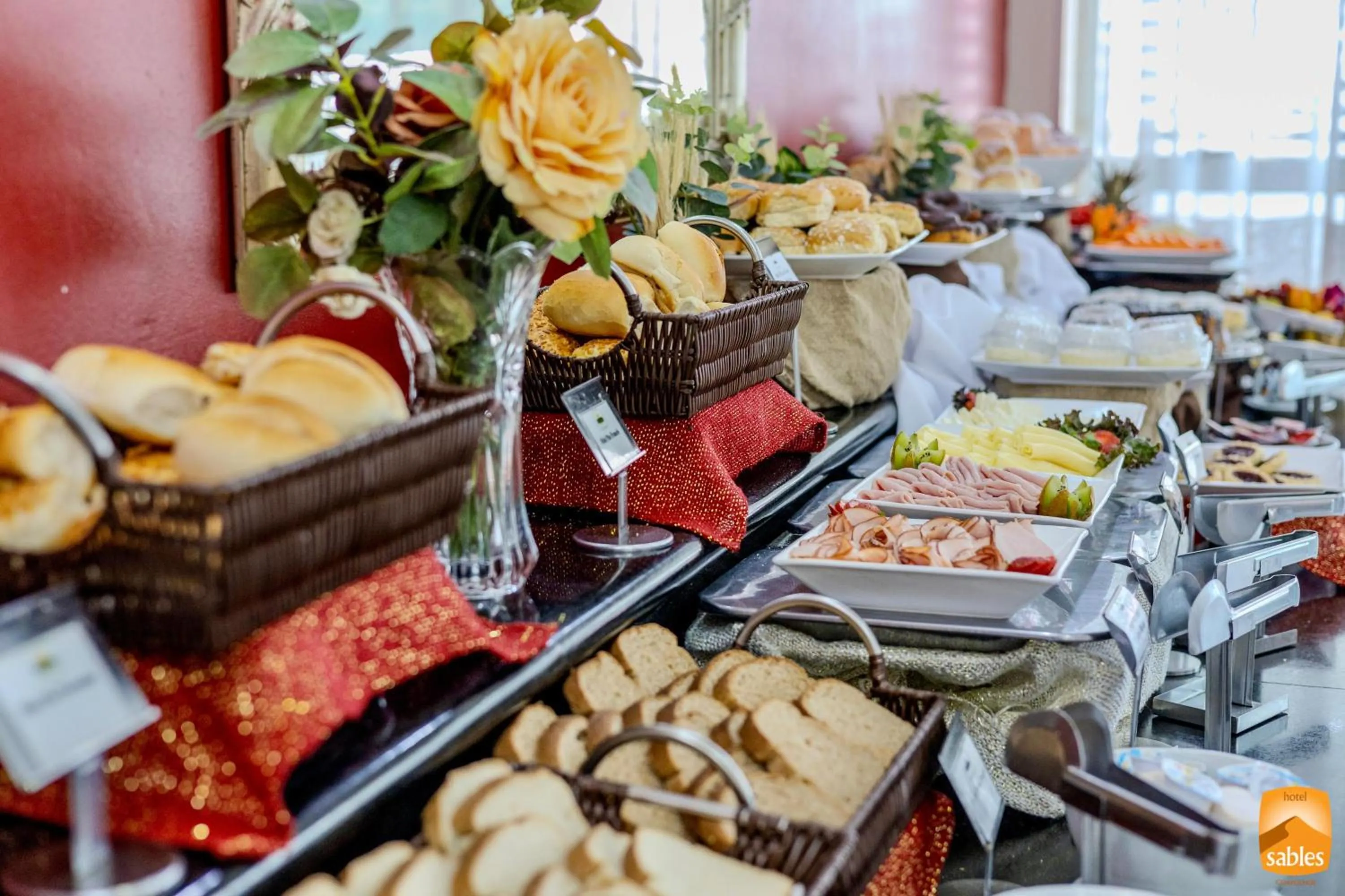 Breakfast in Sables Hotel Guarulhos
