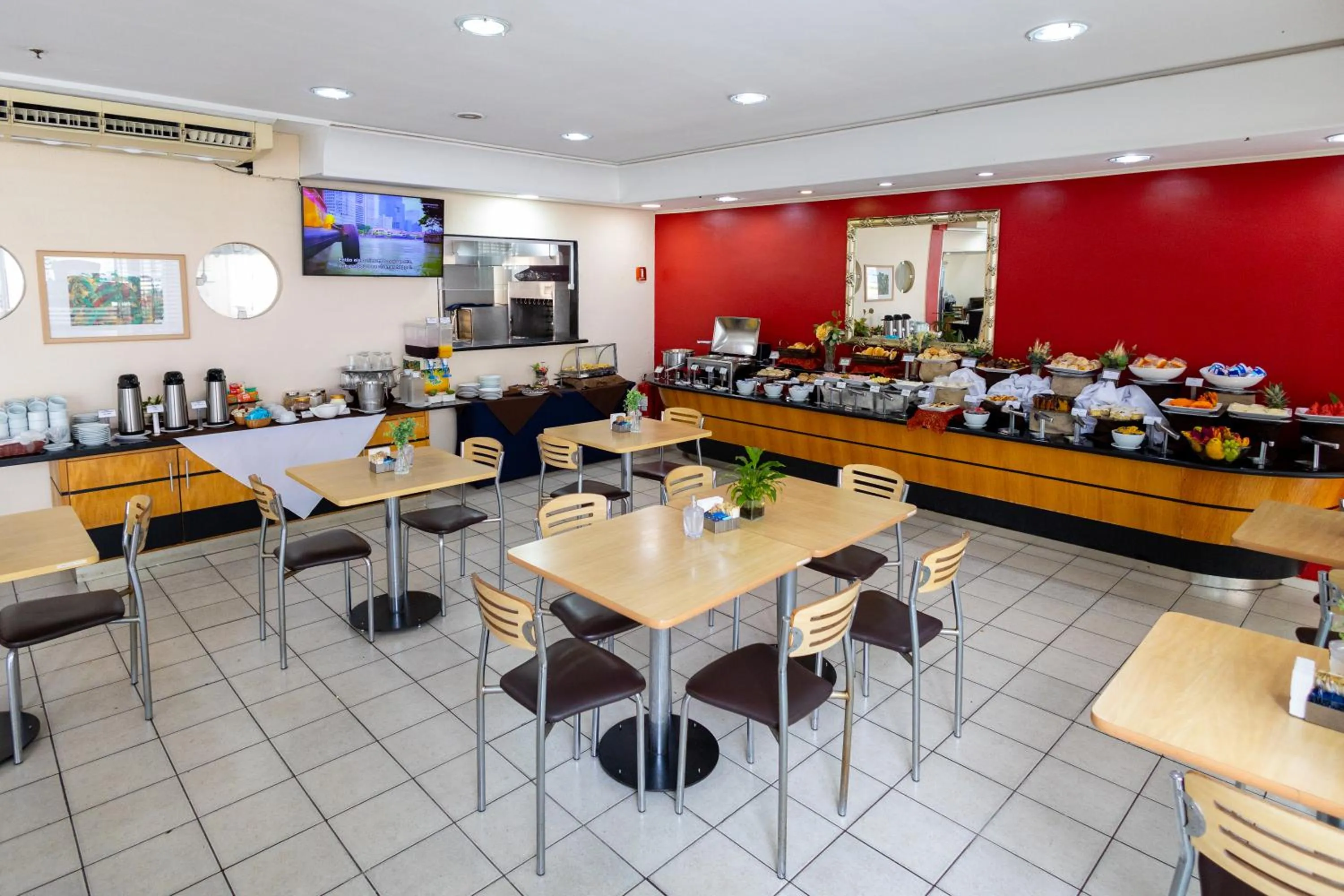 Restaurant/places to eat in Sables Hotel Guarulhos
