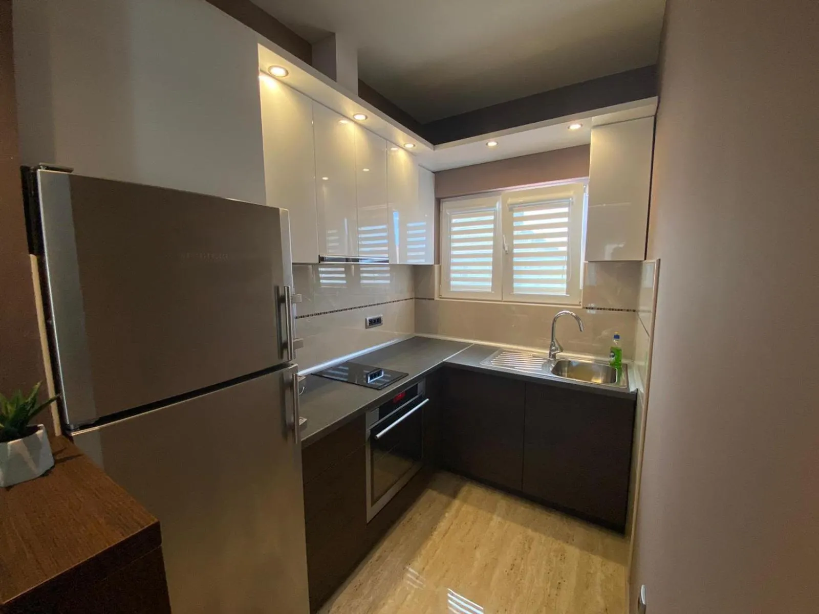 Kitchen or kitchenette in Hotel Morava - Šabac
