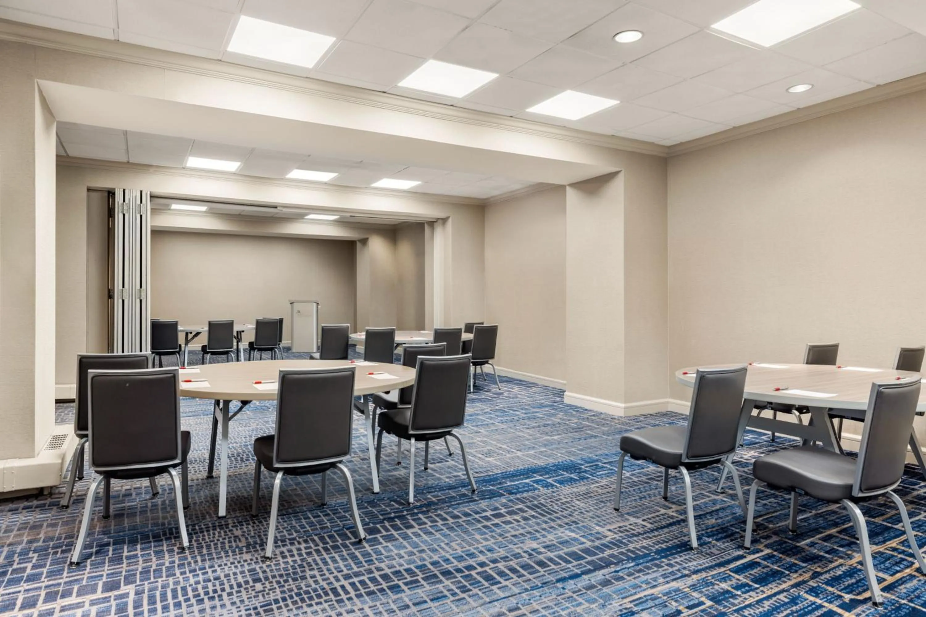 Meeting/conference room in Chicago Marriott Downtown Magnificent Mile