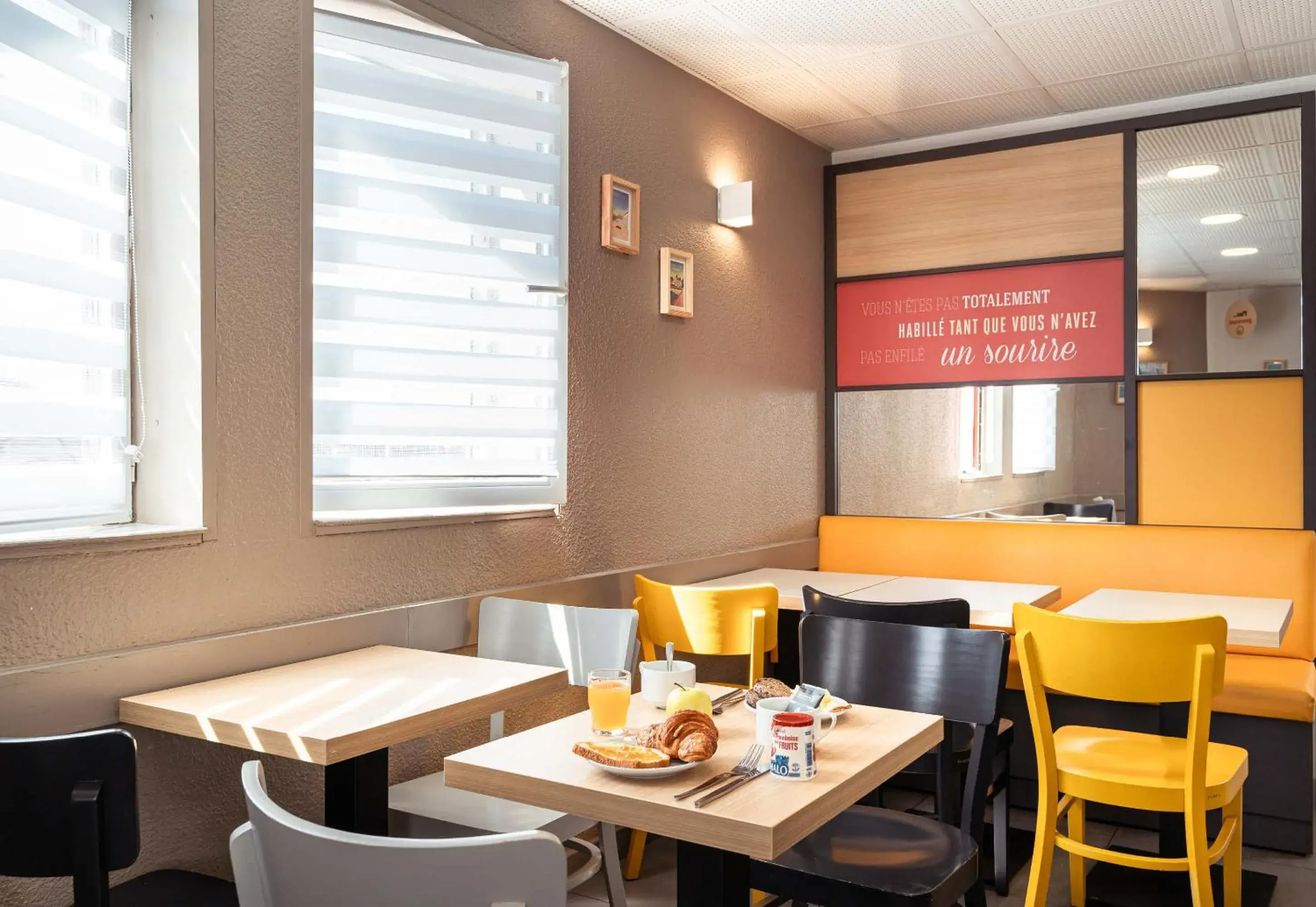 Restaurant/places to eat in B&B HOTEL Lorient Caudan Restaurant/places to eat in B&B HOTEL Lorient Caudan