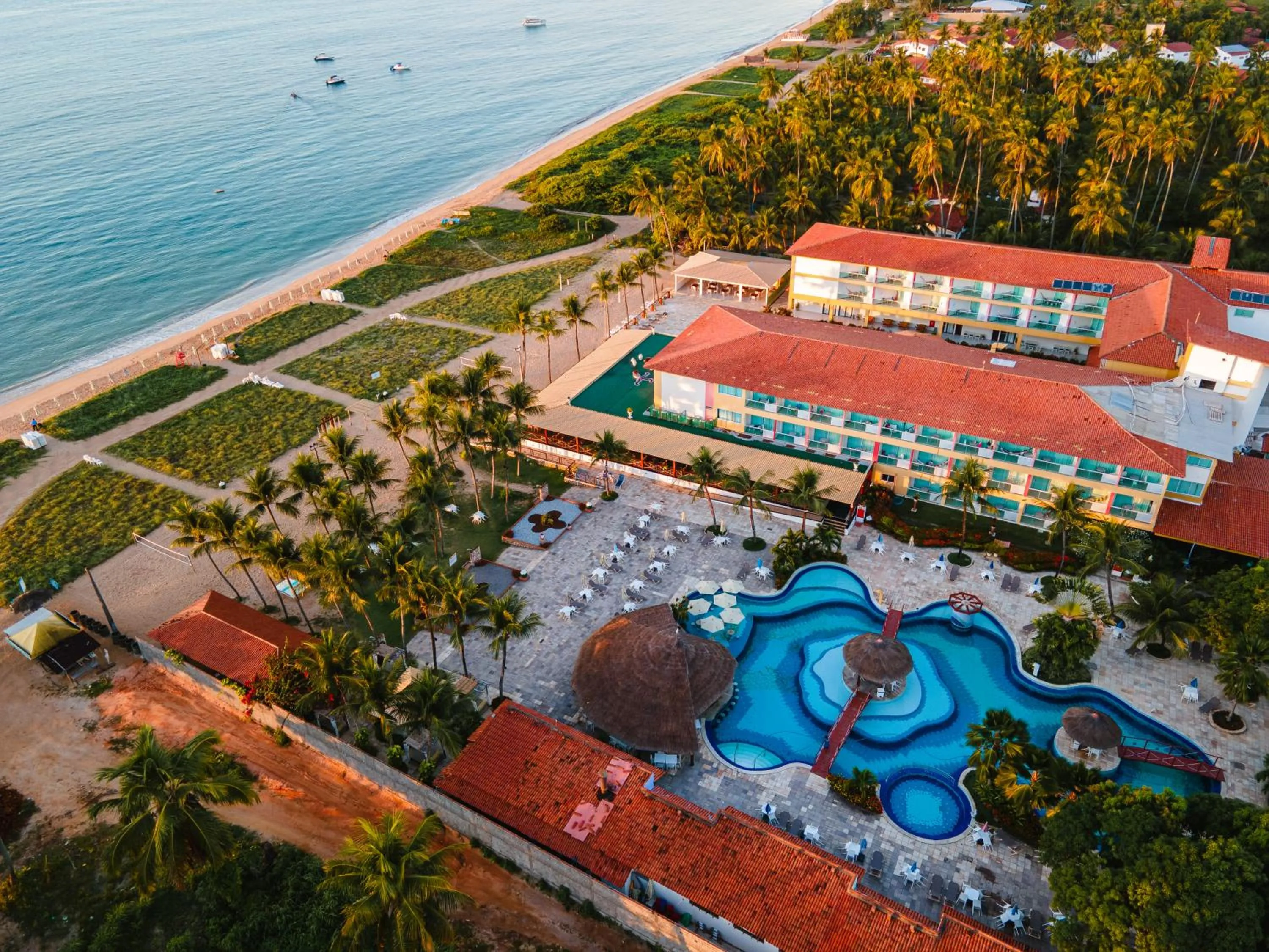 Property building in Praia Dourada Resort Maragogi