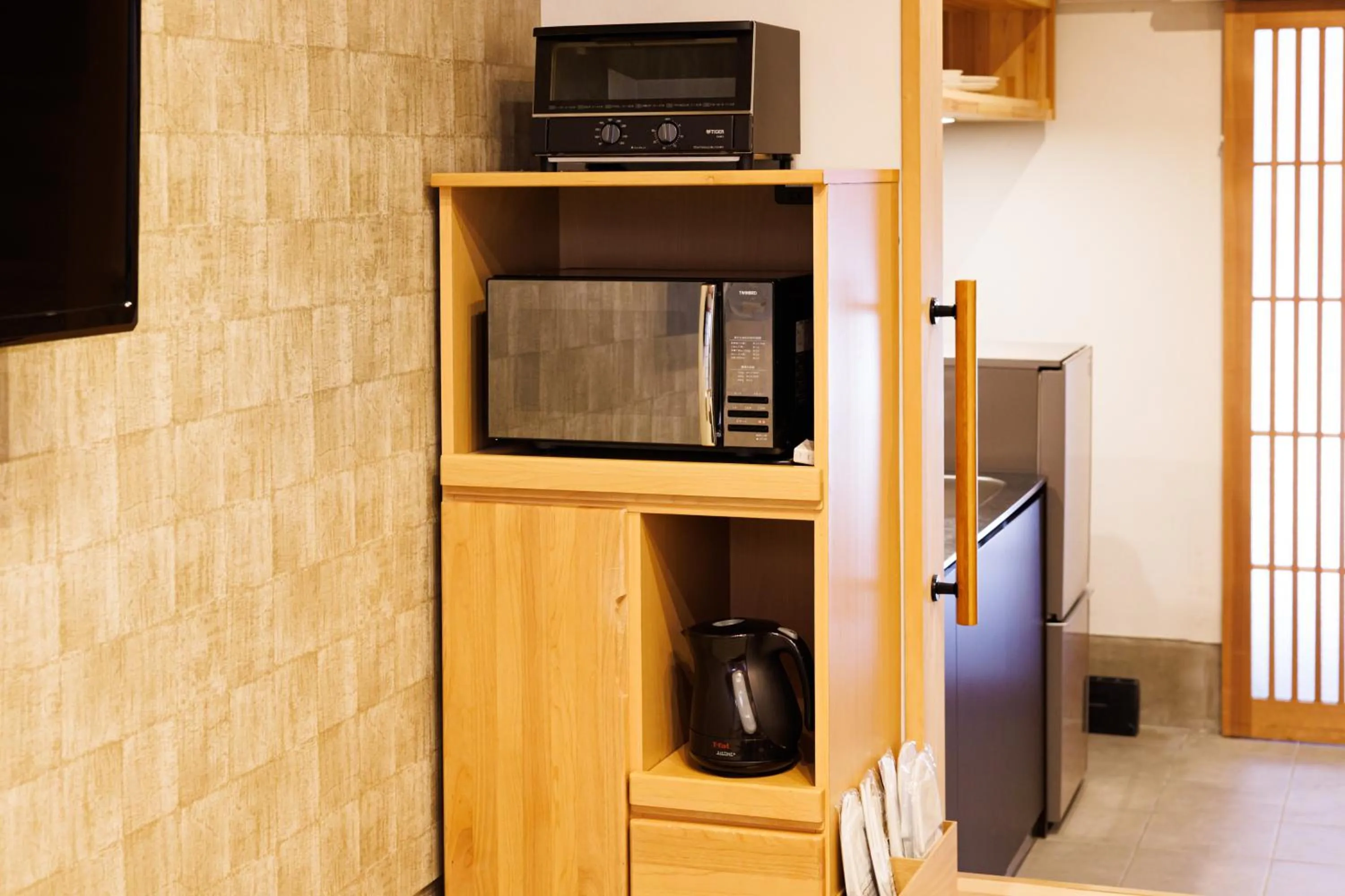 microwave in Fuga Bettei Shijyo Omiya