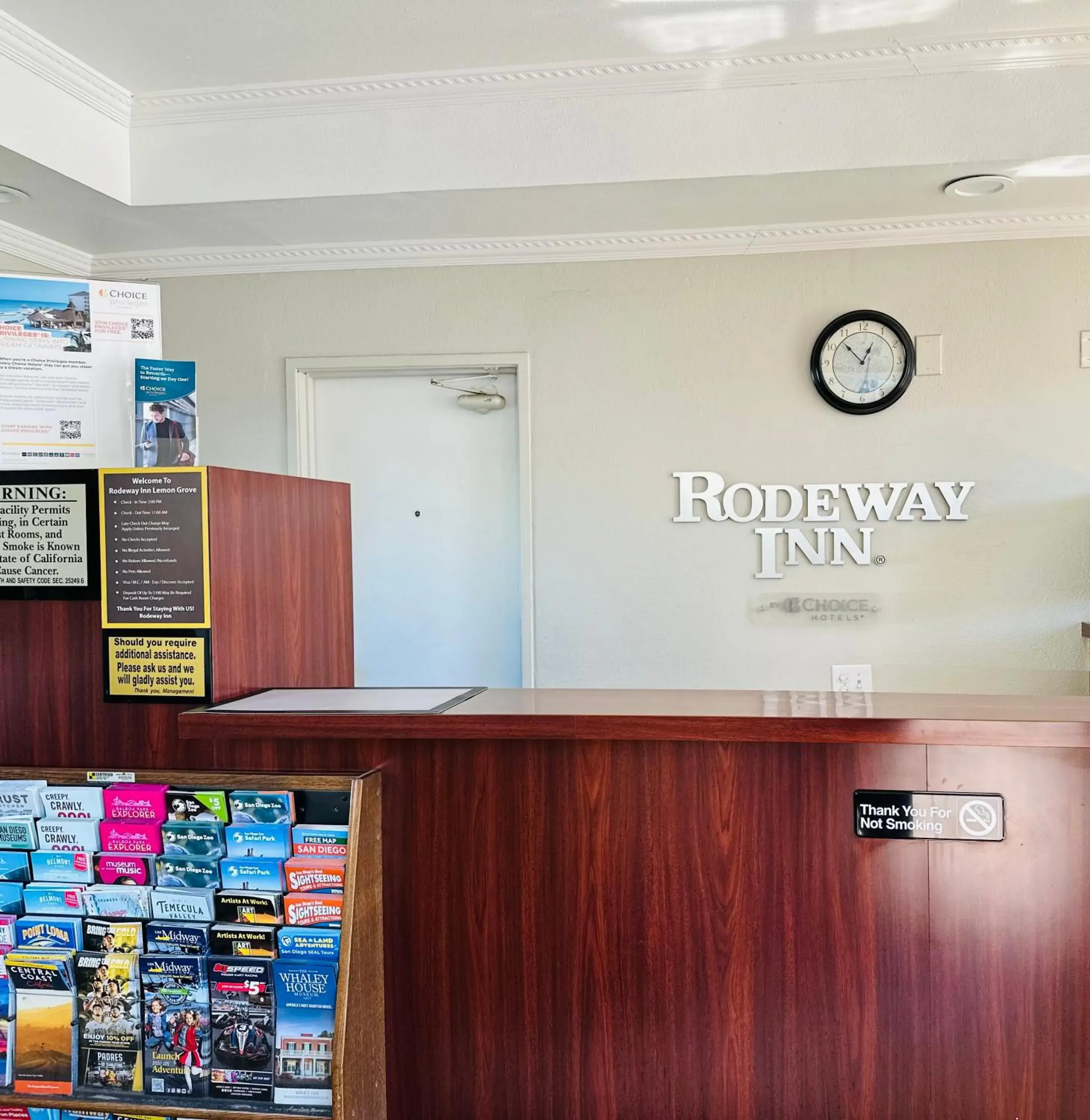 Lobby or reception in Rodeway Inn Lemon Grove San Diego East Lobby or reception in Rodeway Inn Lemon Grove San Diego East