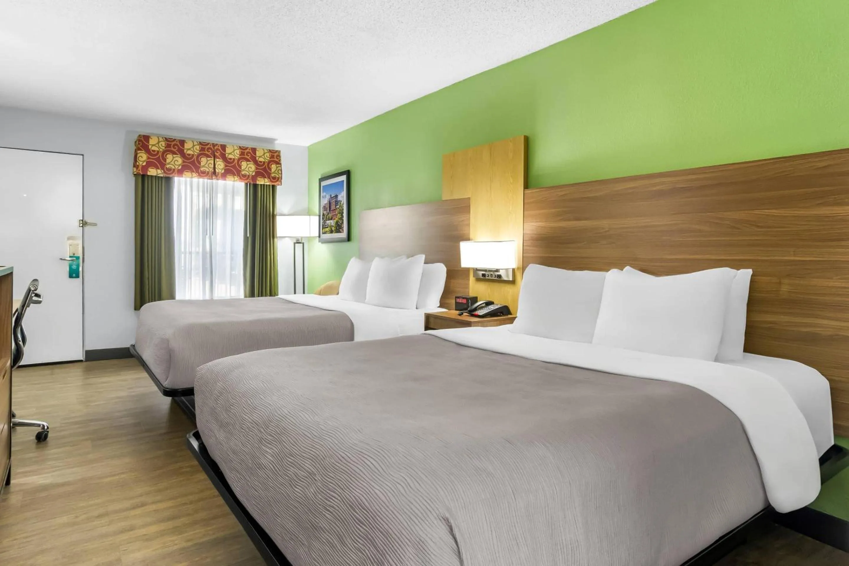 Bedroom, Bed in Quality Inn & Suites Greenville - Haywood Mall