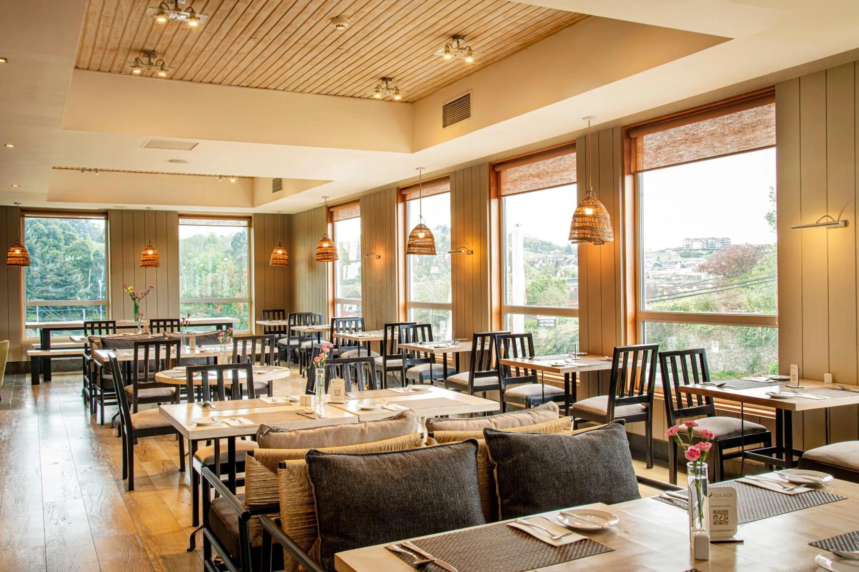 Restaurant/places to eat in Solace Hotel Puerto Varas