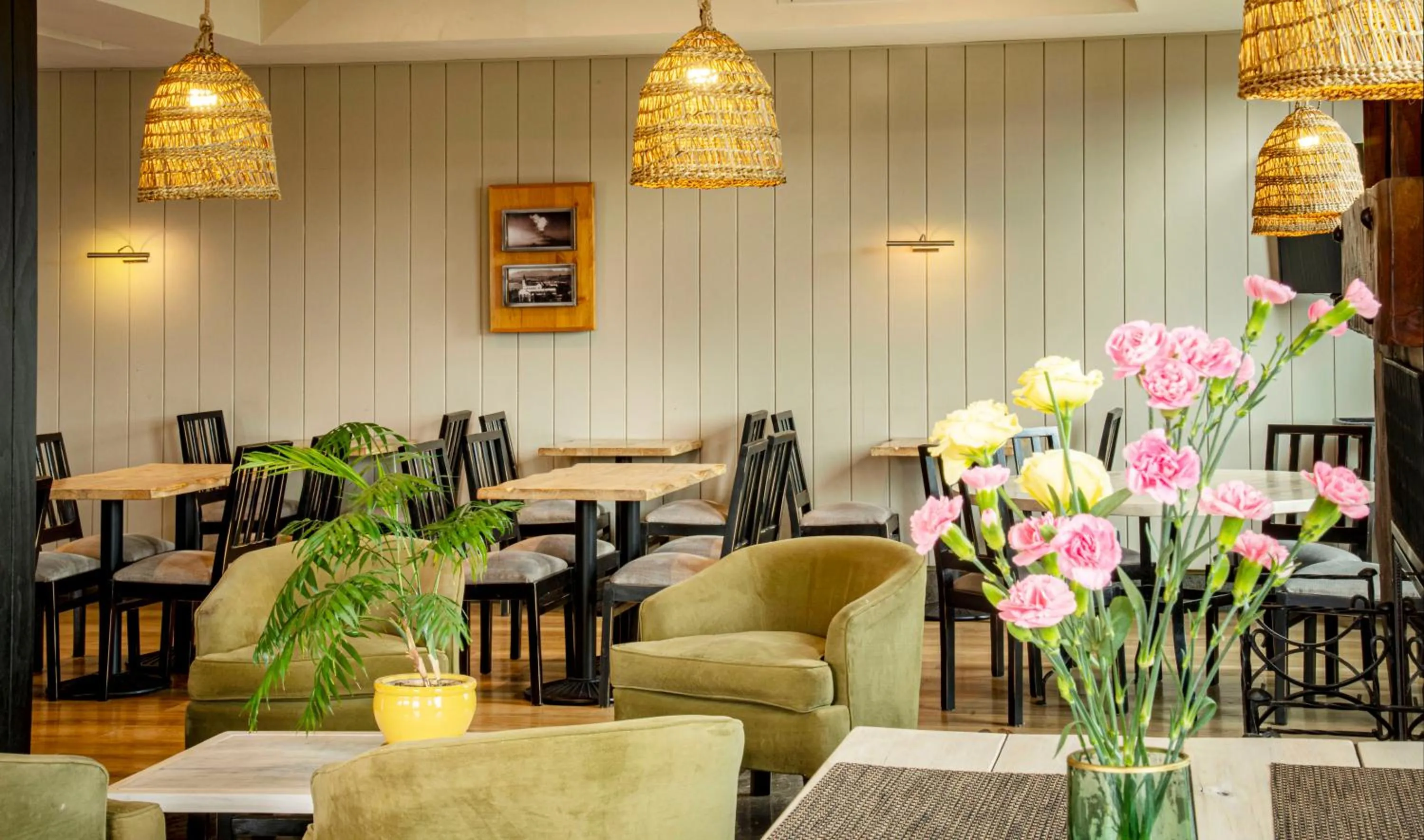 Restaurant/places to eat in Solace Hotel Puerto Varas