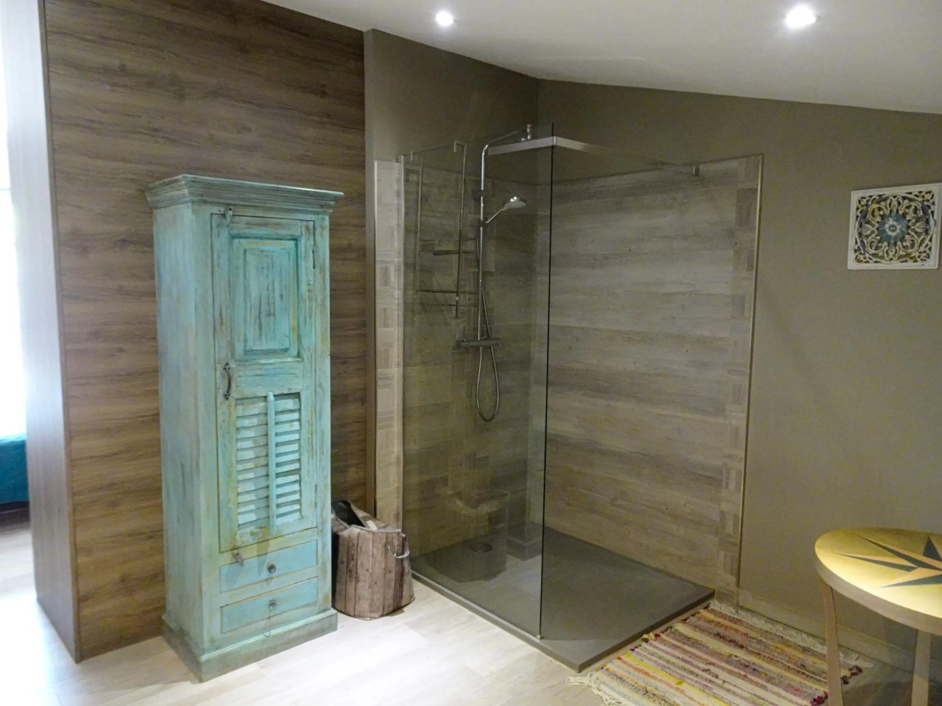 Belle maison avec piscine dans les hauteurs à Saint Raphael