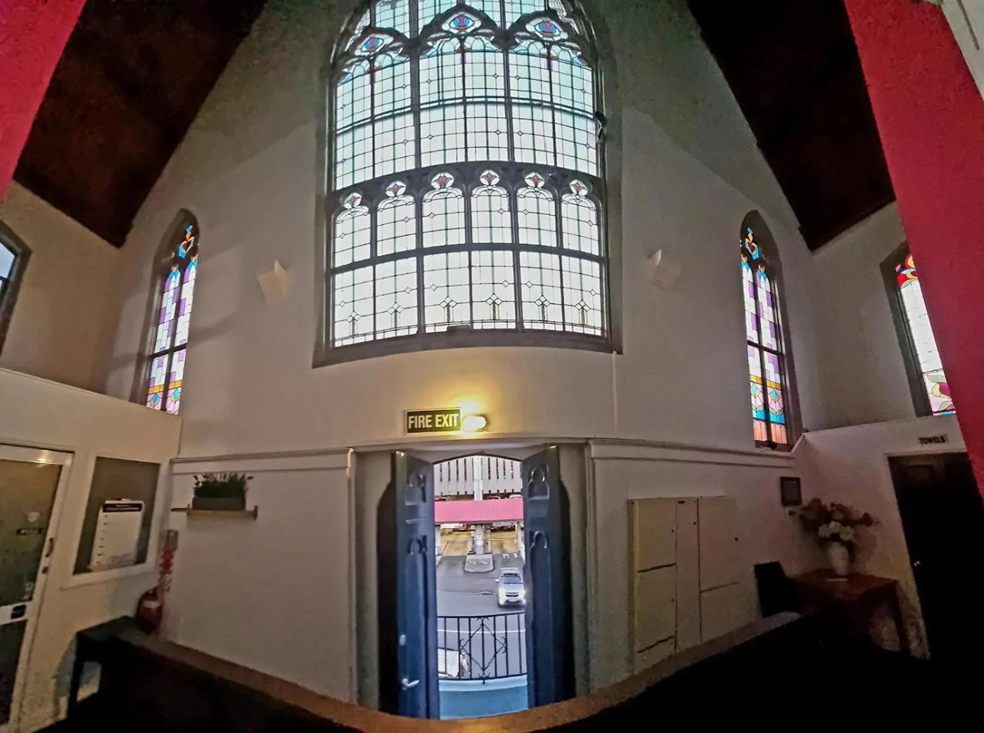 Facade/entrance in Chapel Apartments