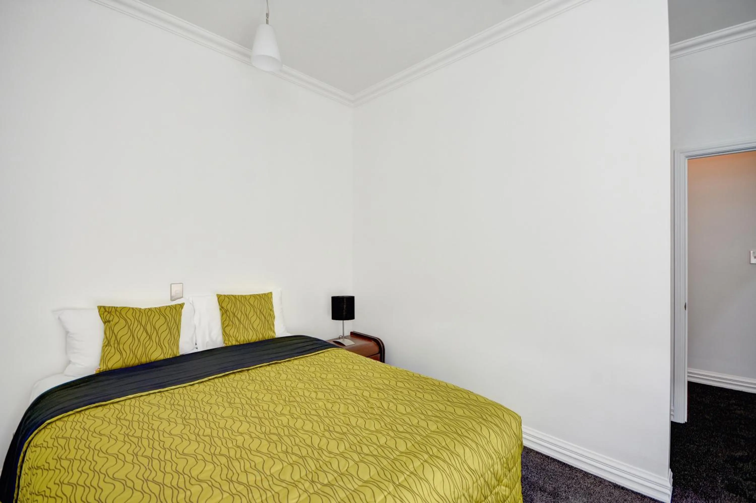 Bedroom, Bed in Chapel Apartments