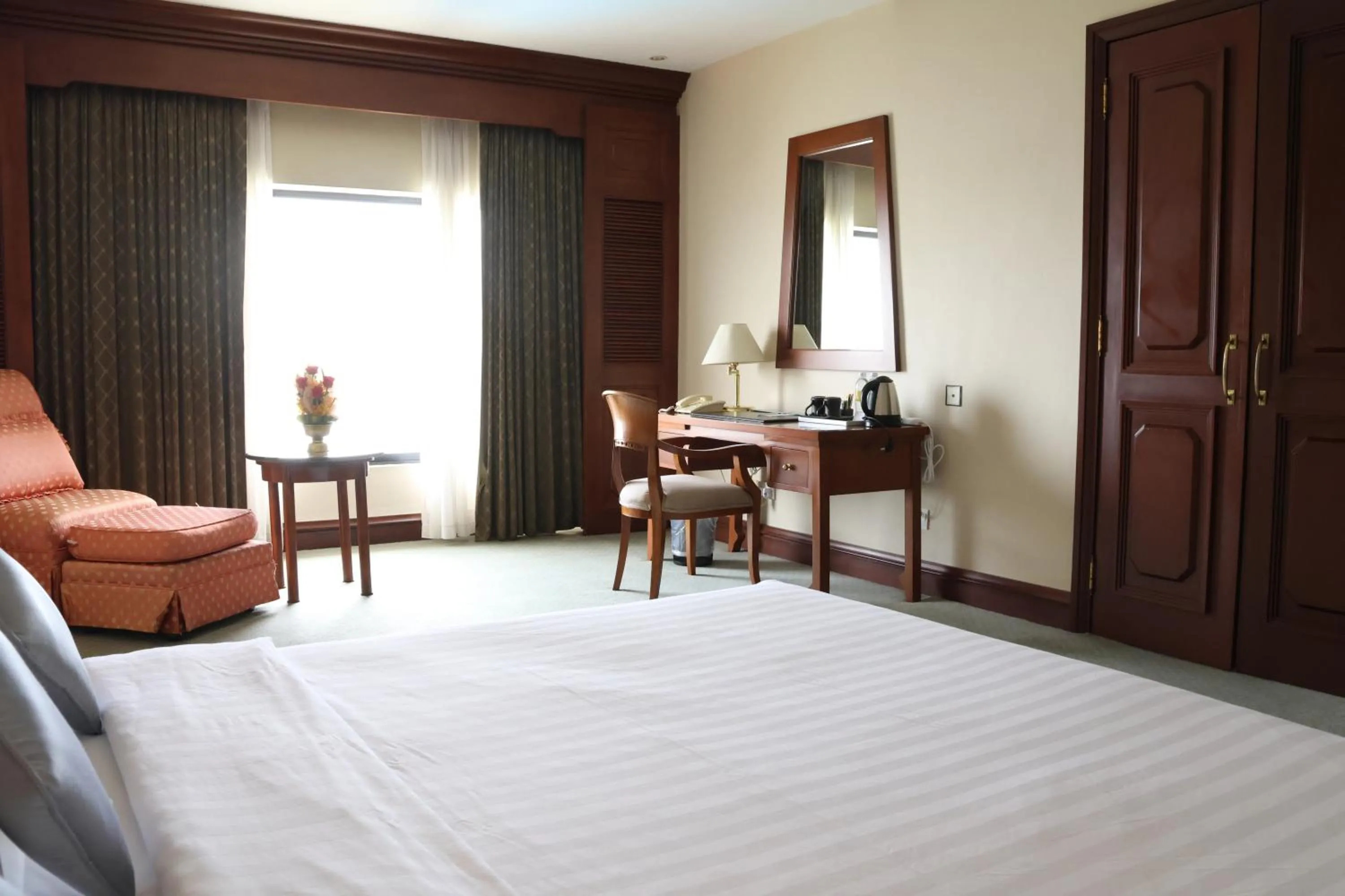 Bed in Hotel Cambodiana