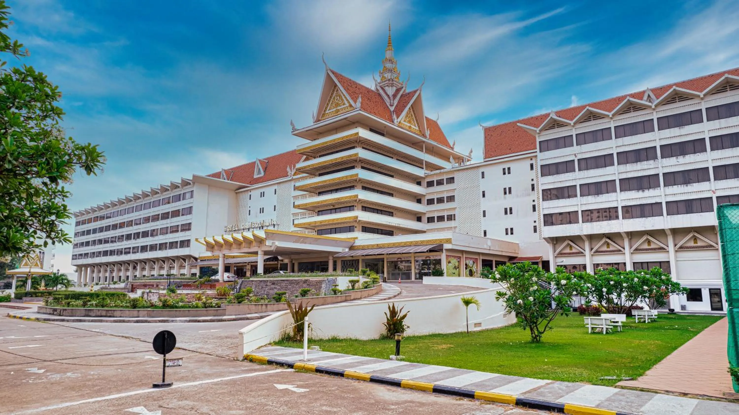 Property building in Hotel Cambodiana