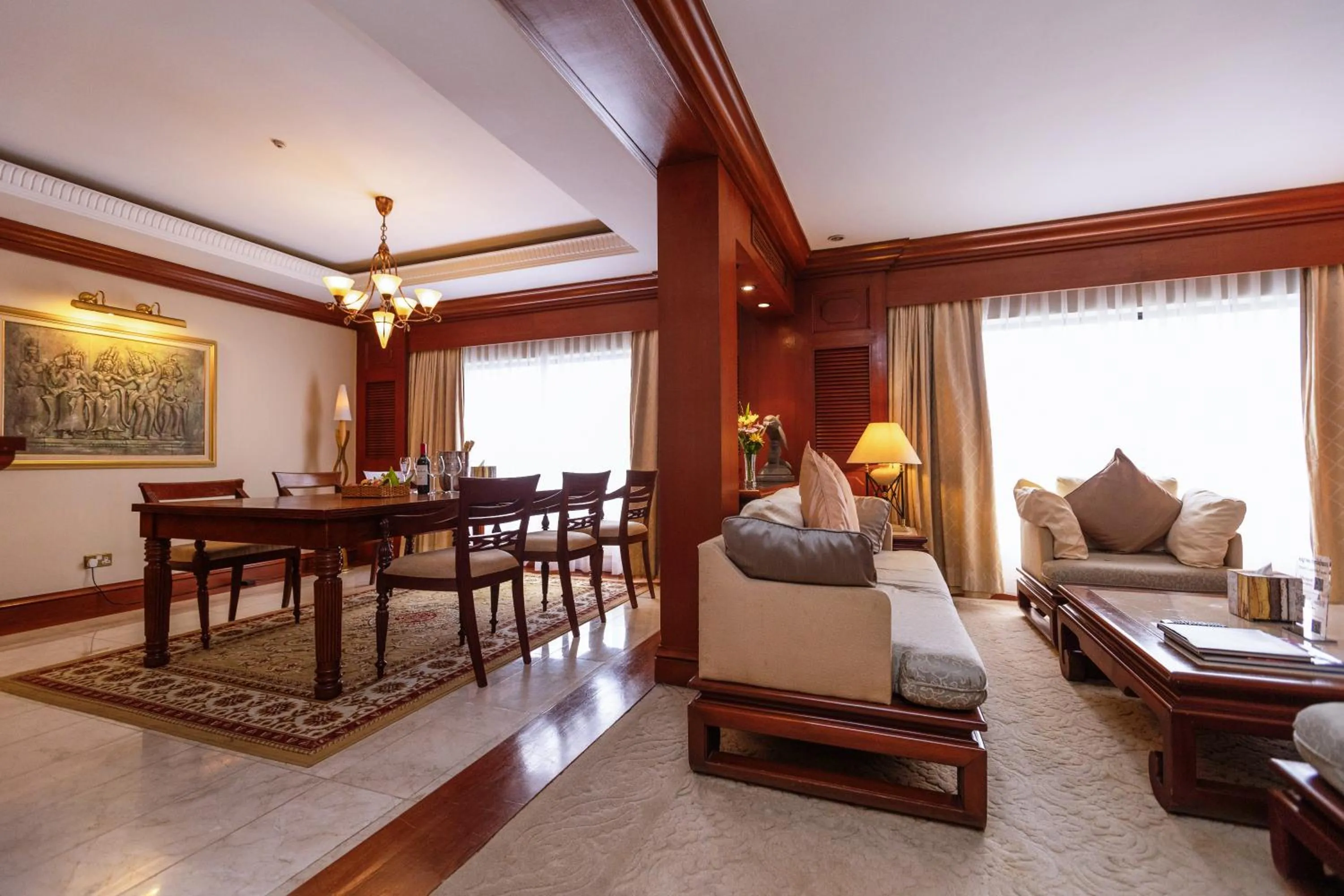 Living room in Hotel Cambodiana