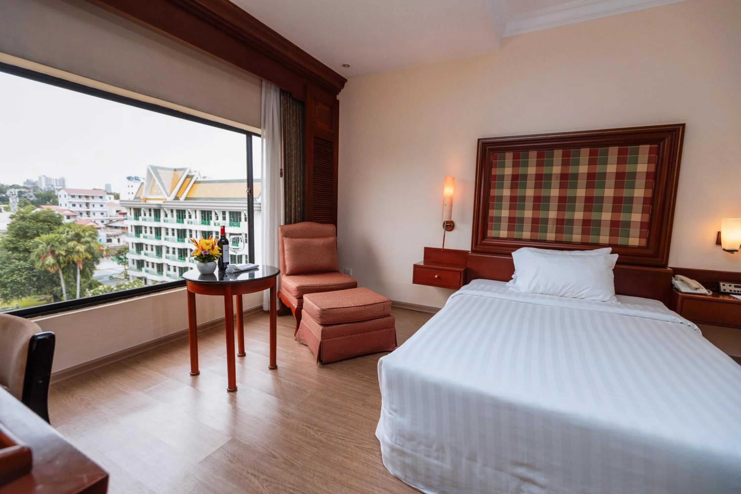 Bed in Hotel Cambodiana