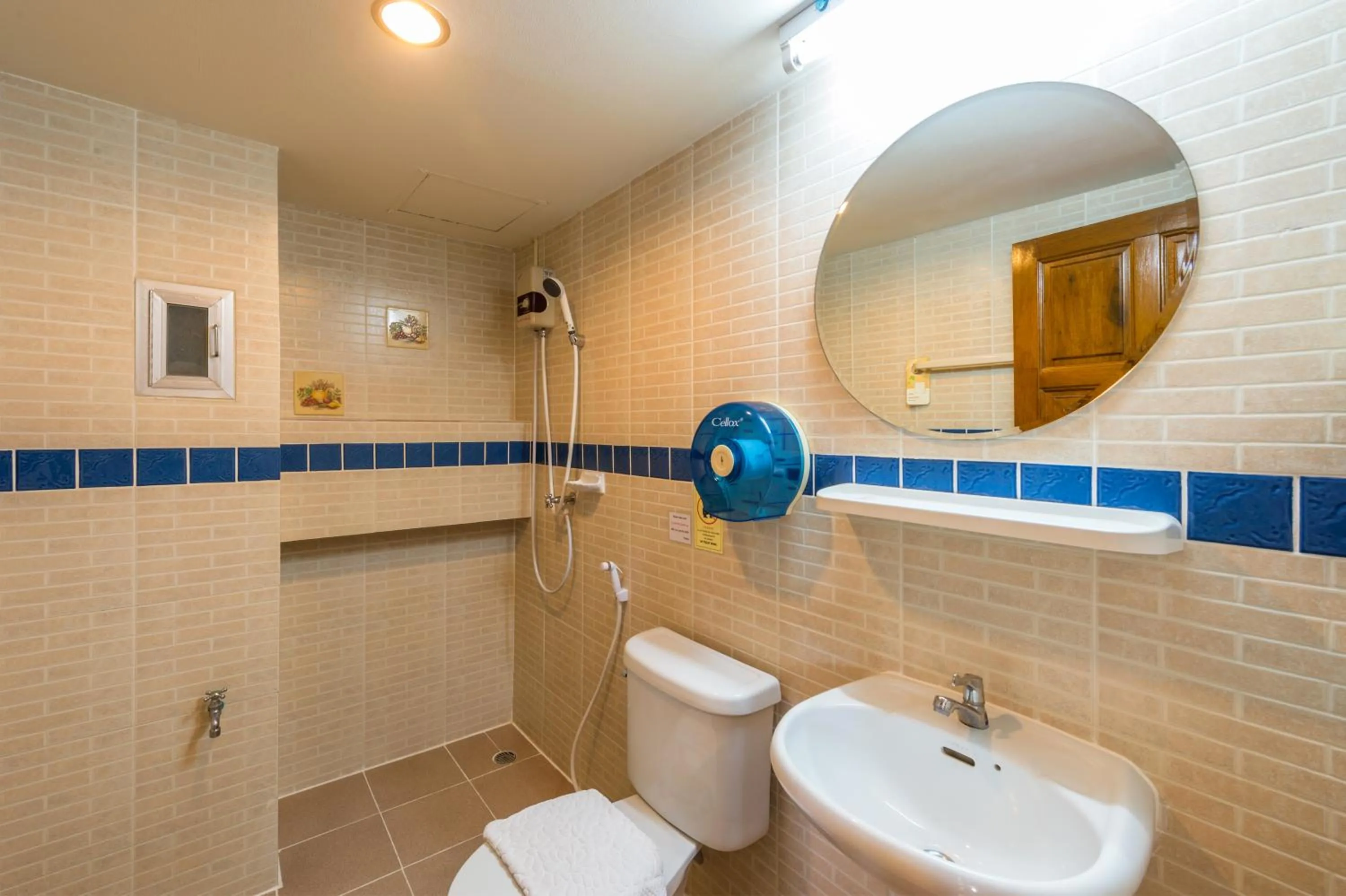 Lanta Thip House by Swiss-Belhotel - SHA Plus